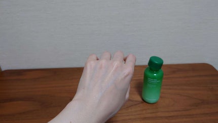 グリーンティー セラミド ミルク エッセンストナー/innisfree/化粧水を使ったクチコミ(3枚目)