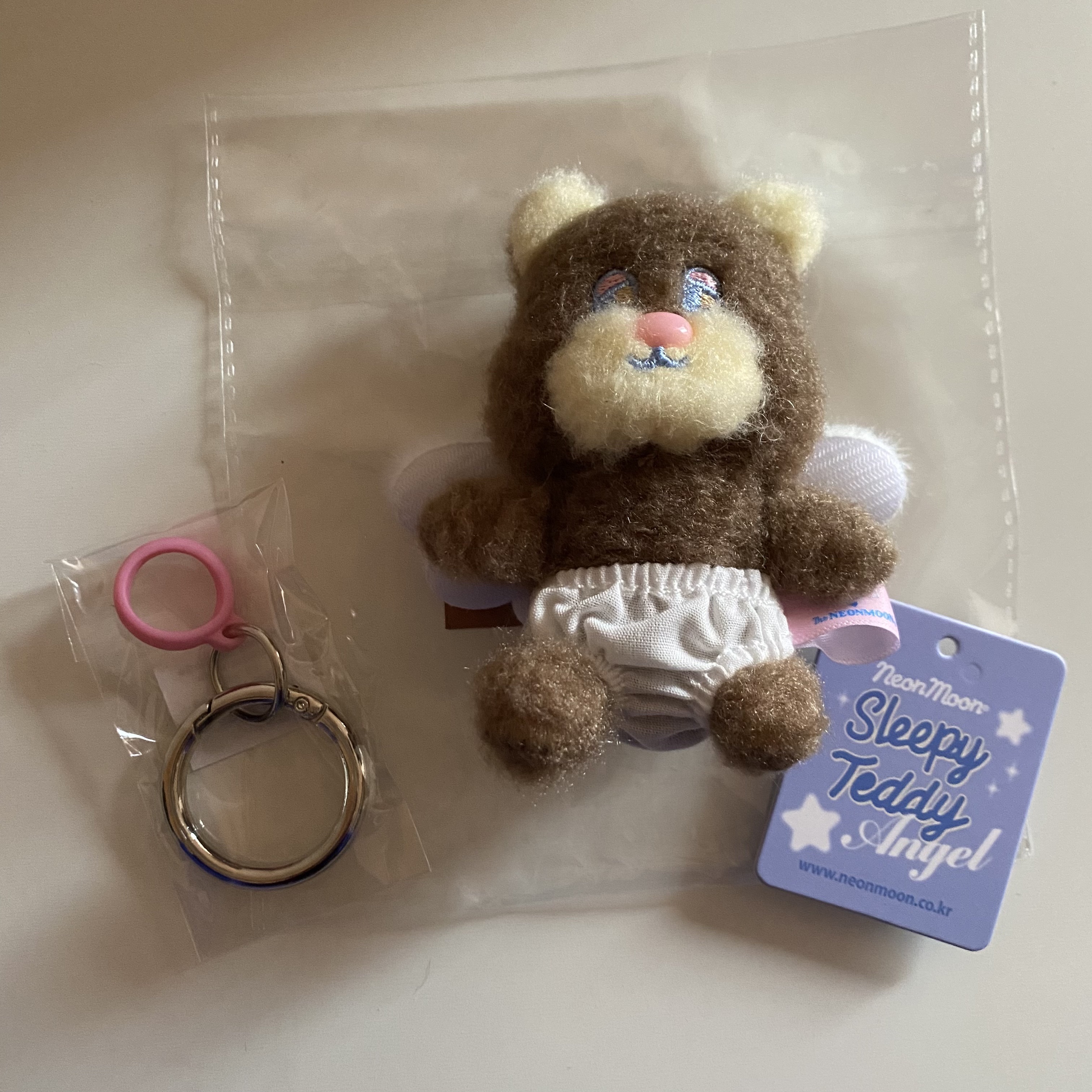 ザ ジューシーラスティングティント 22 ドトリボム/rom&nd/リップティントを使ったクチコミ（2枚目）