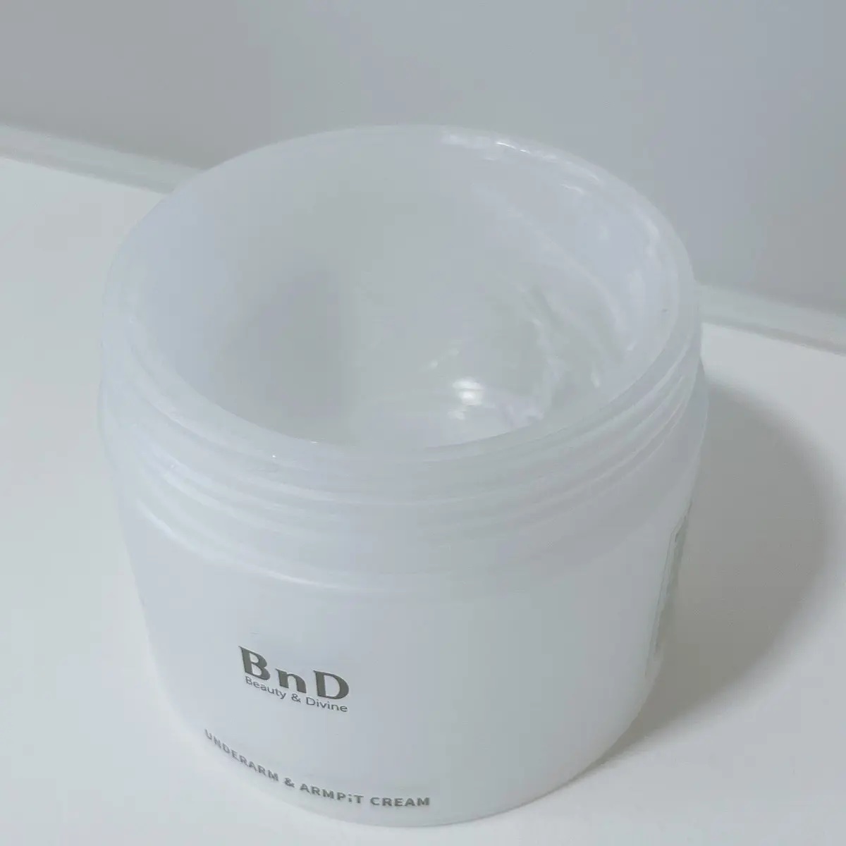 BnDアンダーアームクリーム(ボディクリーム)/BnD/デリケートゾーンケアを使ったクチコミ（2枚目）