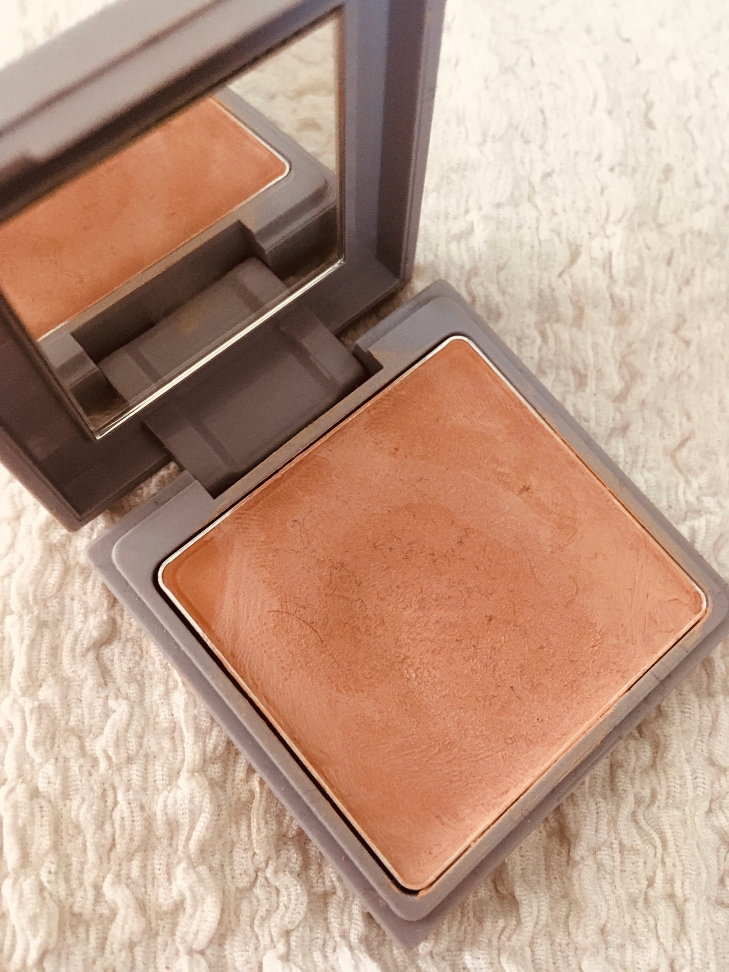 シマーヌードイルミネーター/& WOLF/クリームハイライトを使ったクチコミ(1枚目)