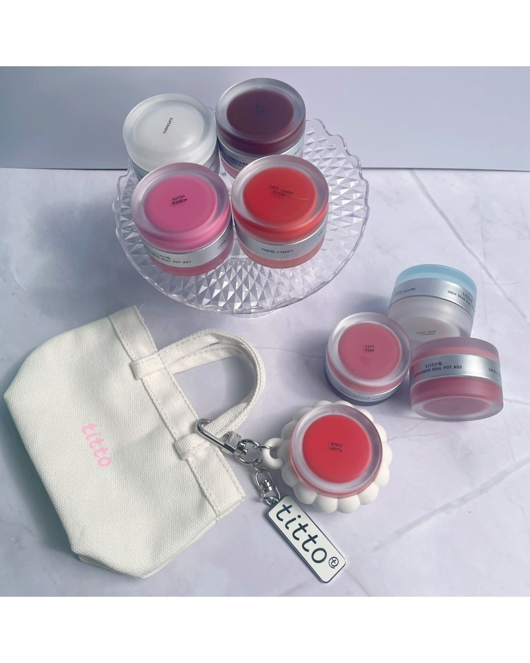 アクアビームデュアルポット/titto/リップグロスを使ったクチコミ(1枚目)