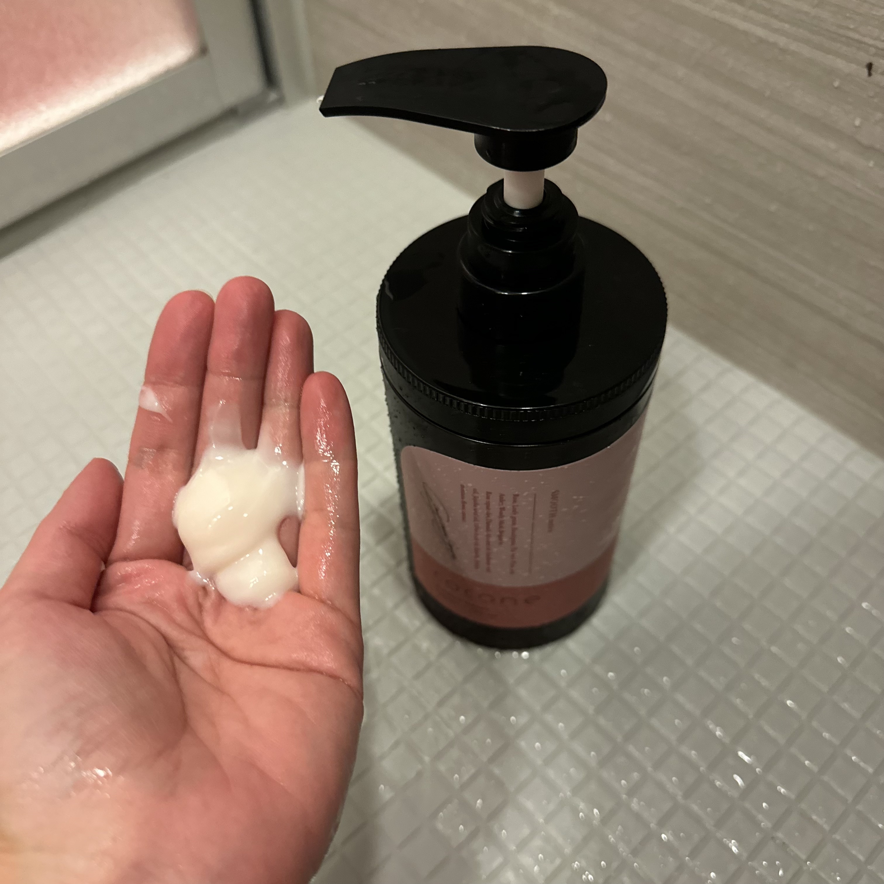 cocone クレイクリームシャンプー（スムース）のクチコミ「リニューアル前に使ったことがあるcocone。
リニューアル版は、最後まで使い切りやすくなった.....」（2枚目）