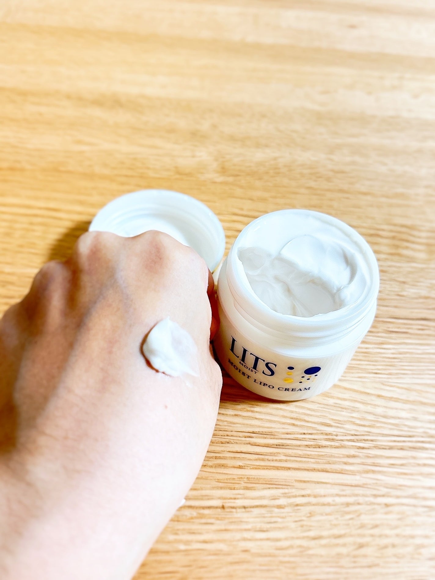 リッツ モイスト リポクリーム/リッツ/フェイスクリームを使ったクチコミ(2枚目)