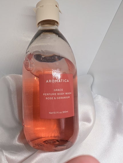 アウェイクニング ボディオイル ペパーミント&ユーカリ(ボディオイル)/AROMATICA/ボディオイルを使ったクチコミ(3枚目)