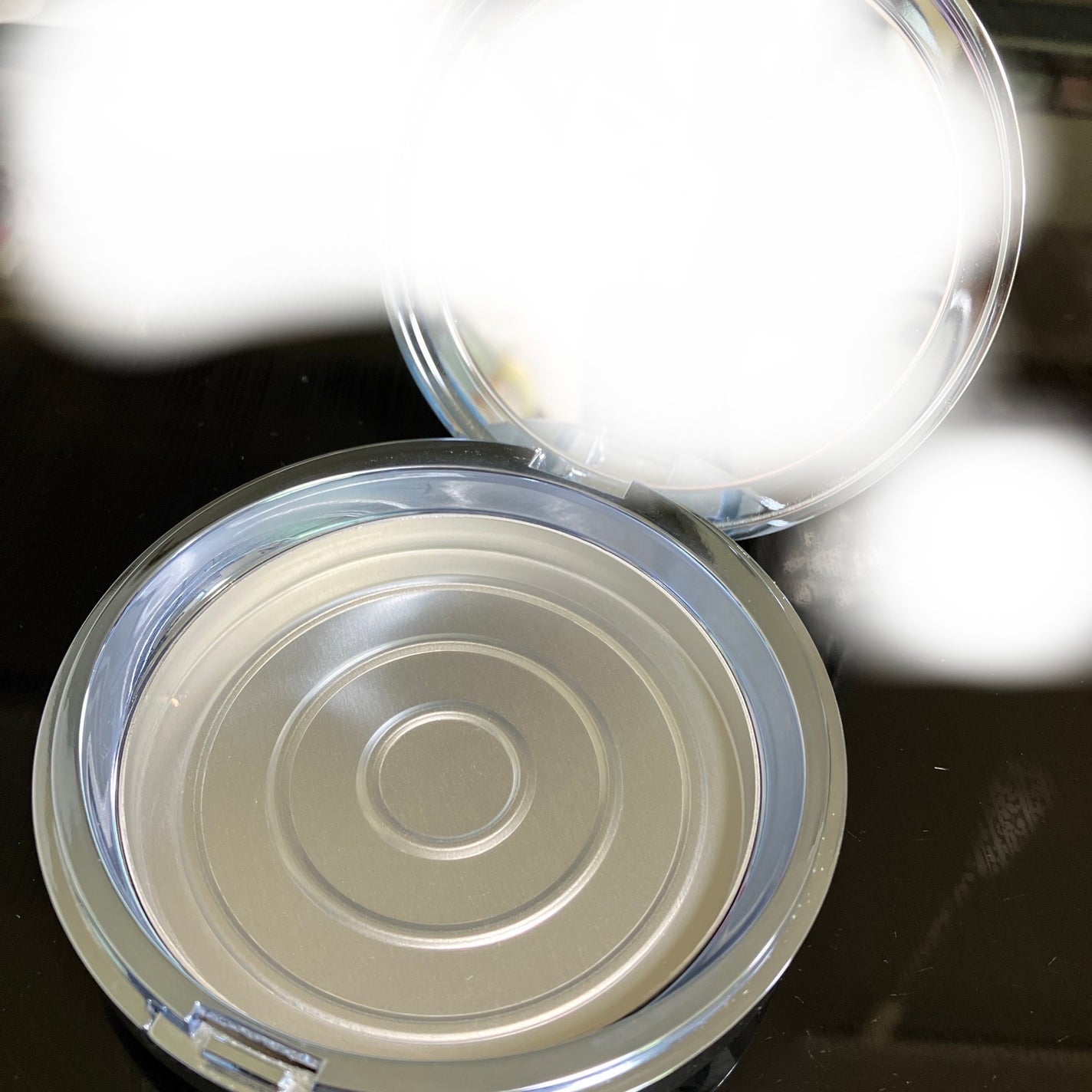 プレシャススノーⅢ/雪肌精/プレストパウダーを使ったクチコミ(1枚目)