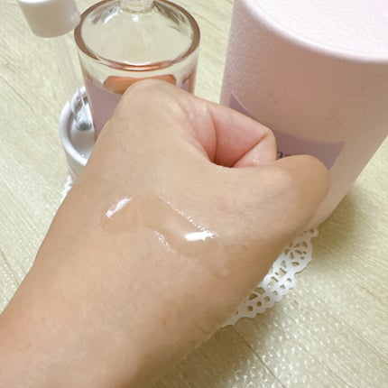 エンカンタールヘアオイル シャインフローラル&ムスク/emma emu/ヘアオイルを使ったクチコミ(4枚目)