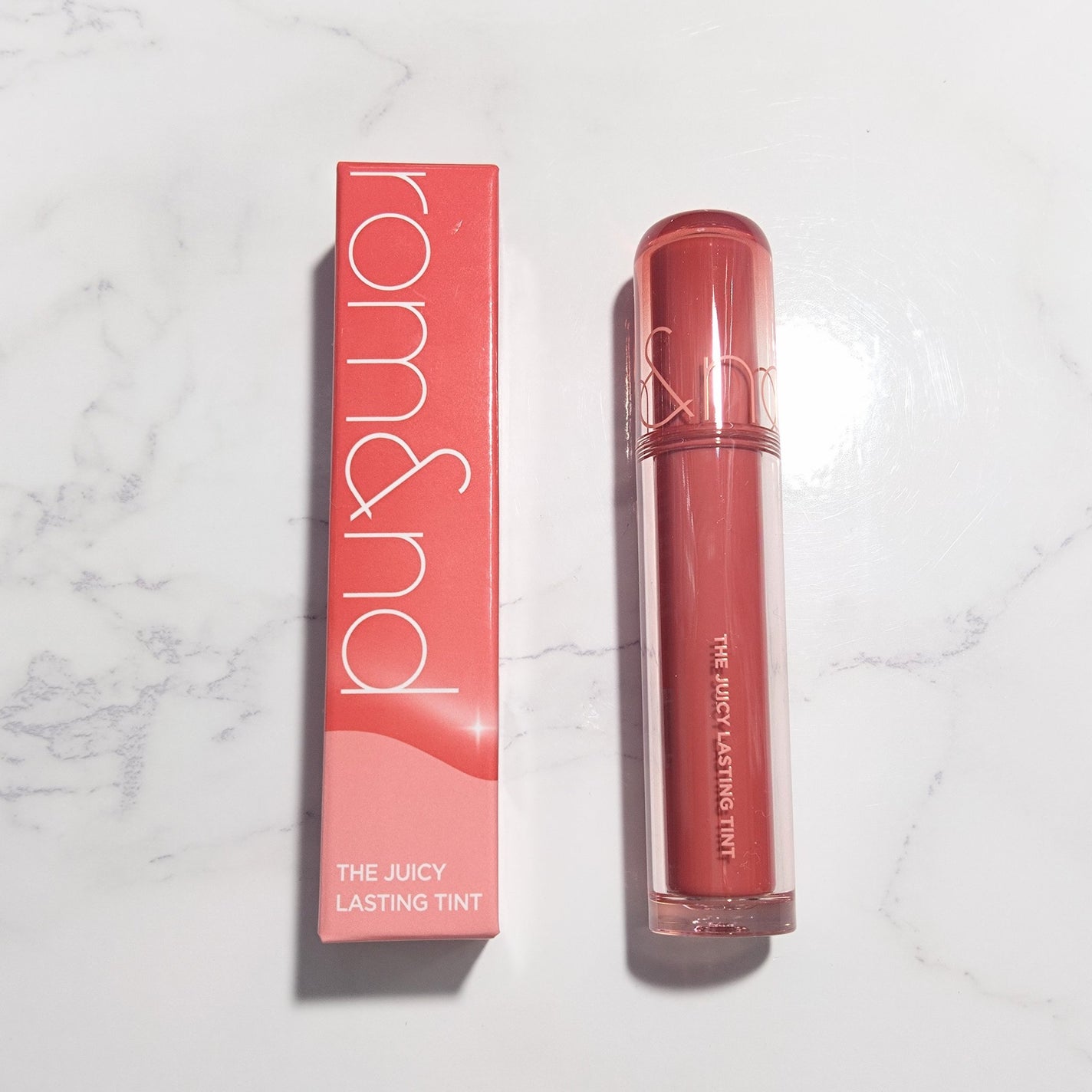 ザ ジューシーラスティングティント/rom&nd/リップティントを使ったクチコミ(2枚目)