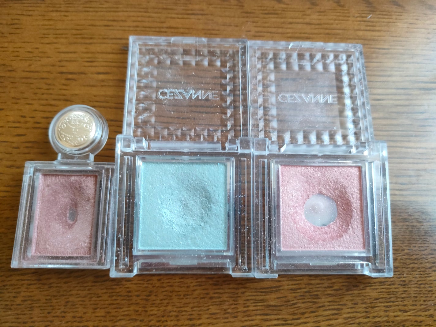 tomy on LIPS 「お久しぶりです☺️🍀久しぶりの投稿です😅久しぶりにコスメの見直..」(4枚目)