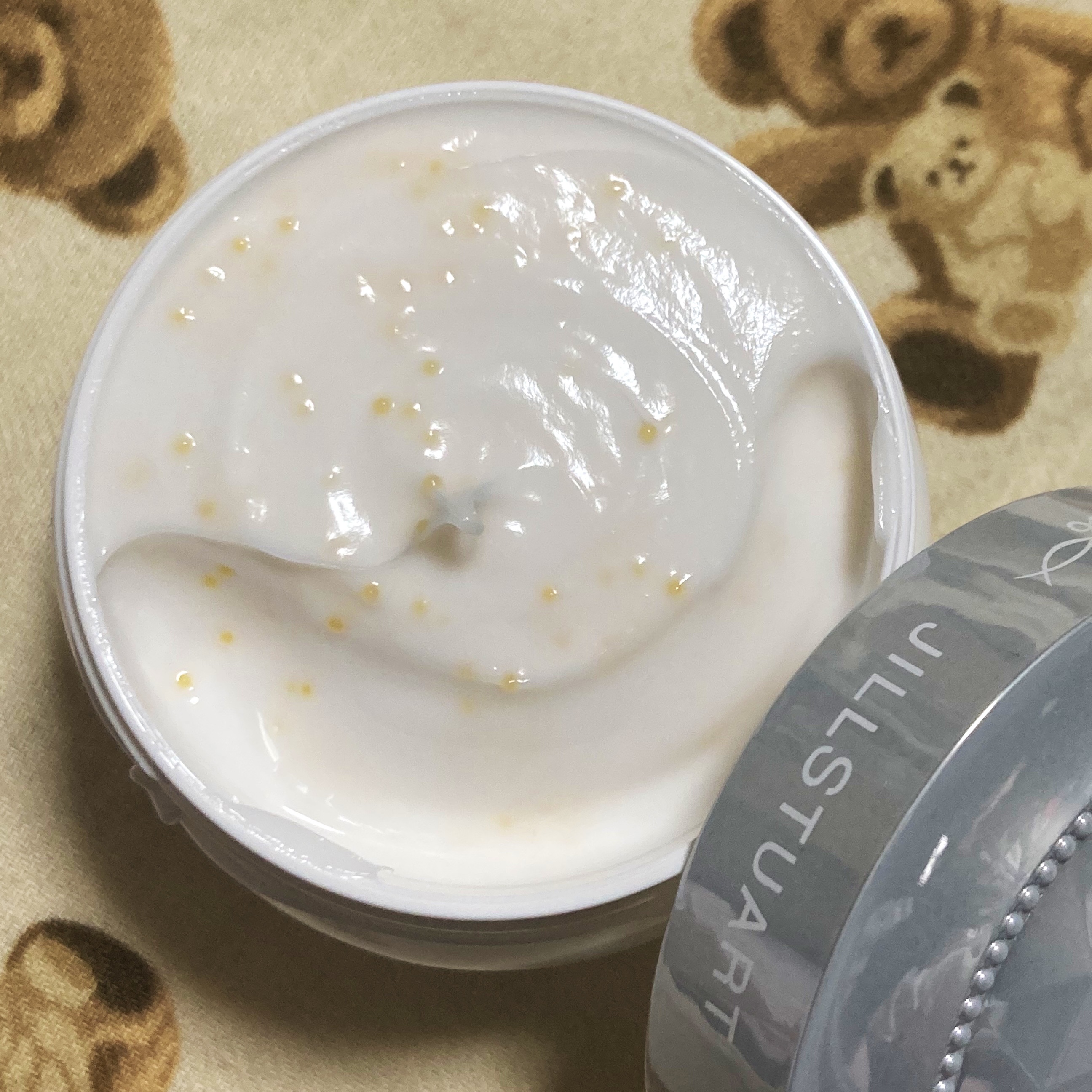 ジルスチュアート　ミルキーホワイトフローラル　ハンドクリーム　ディープモイスチュア/JILL STUART/ハンドクリームを使ったクチコミ（3枚目）