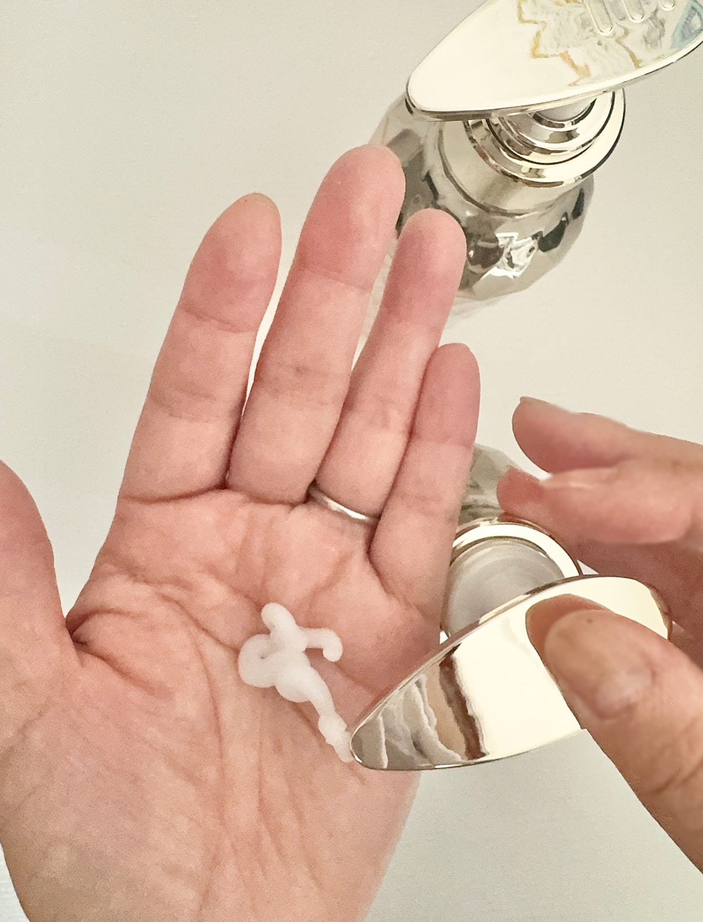 ソラ ウェザーケア クリスタル シャンプー/ヘアトリートメント リペアタイプ/SOLA WEATHER CARE/市販シャンプーを使ったクチコミ（3枚目）