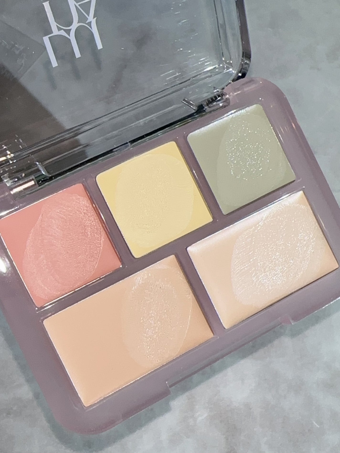 コンシールブレンダーパレット/LUNA/パレットコンシーラーを使ったクチコミ(5枚目)