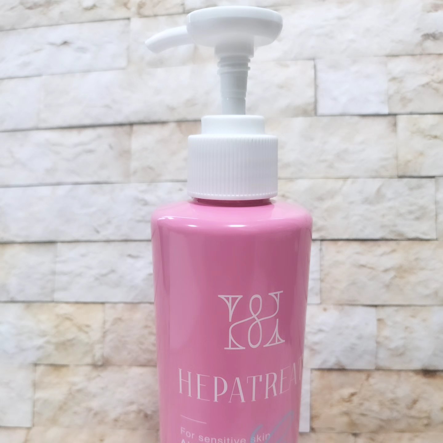 ヘパトリート 薬用保湿オールインワンジェル　[医薬部外品]/ゼトックスタイル/オールインワン化粧品を使ったクチコミ（1枚目）