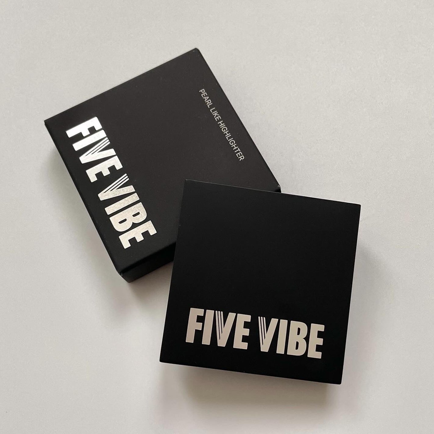 パールライクハイライター/FIVE VIBE/パウダーハイライトを使ったクチコミ(4枚目)