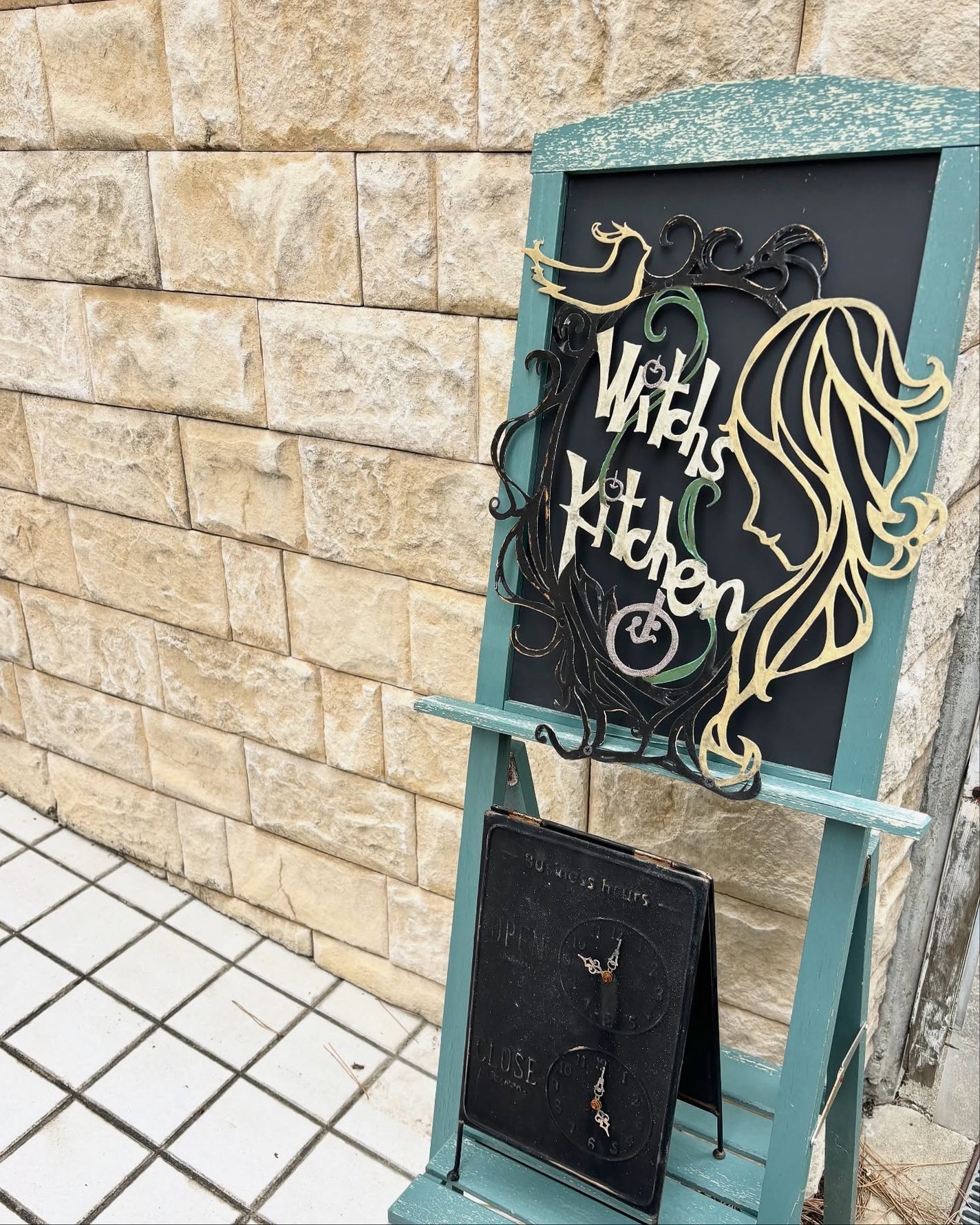 みかんちゃん︴フォロバ on LIPS 「\ネイルシールって難しくない?💭🧸/お休みの日にパパッと付けら..」(7枚目)