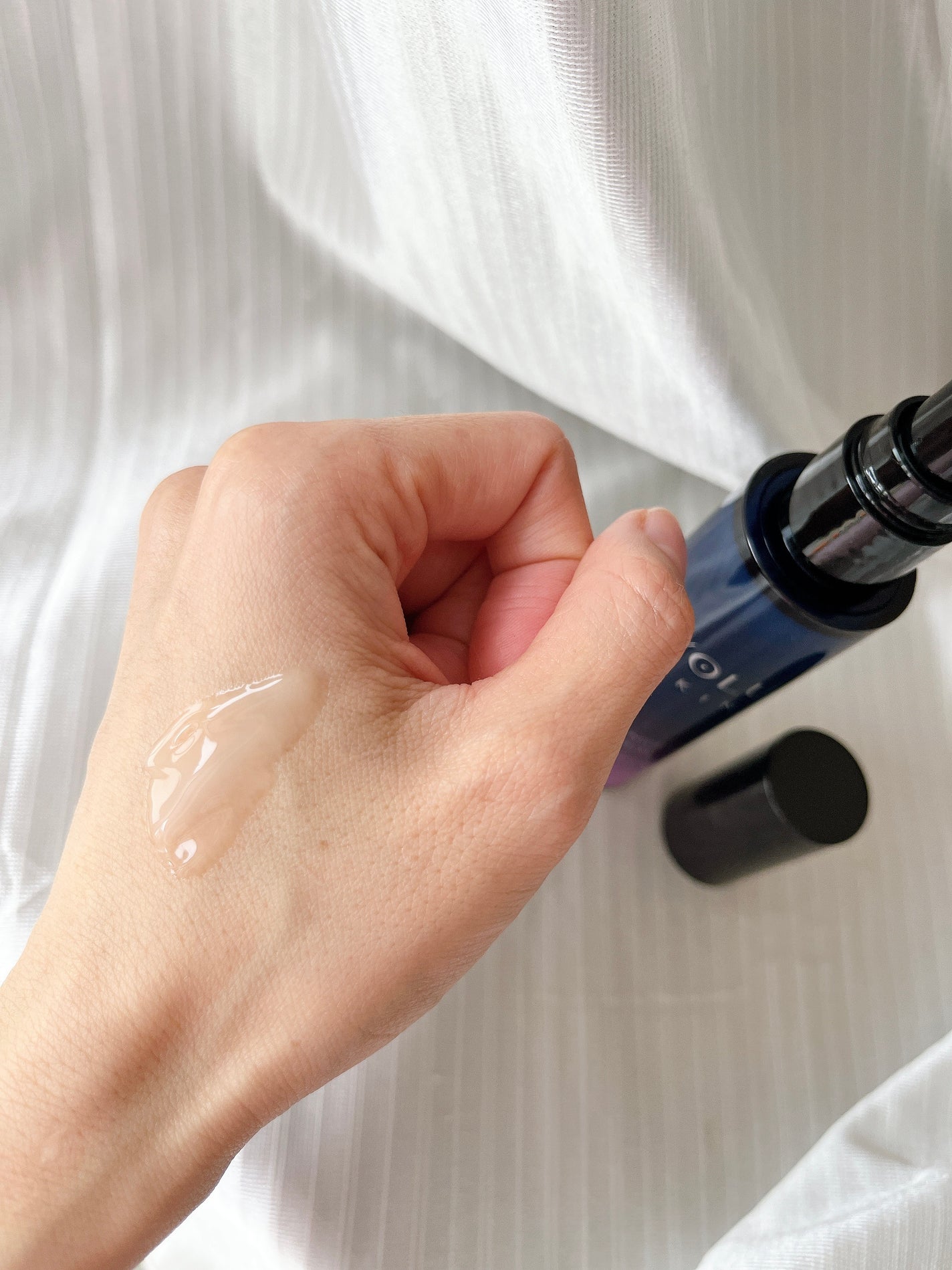 ヨル スキン オーバーナイトセラム モイスト/YOLU/美容液を使ったクチコミ(2枚目)