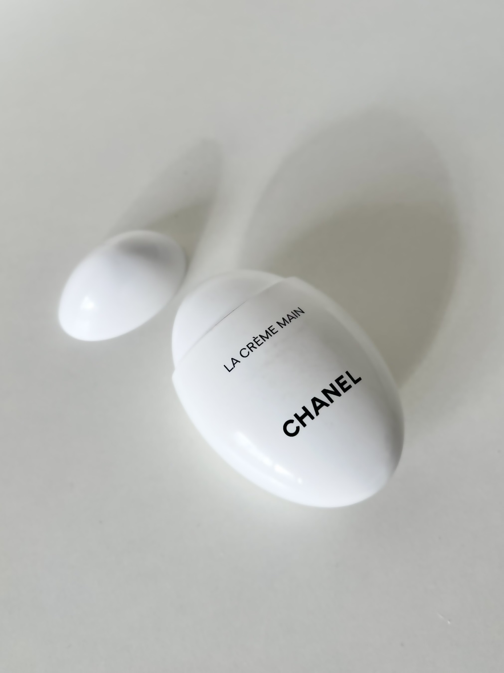 ラ クレーム マン/CHANEL/ハンドクリームを使ったクチコミ（1枚目）