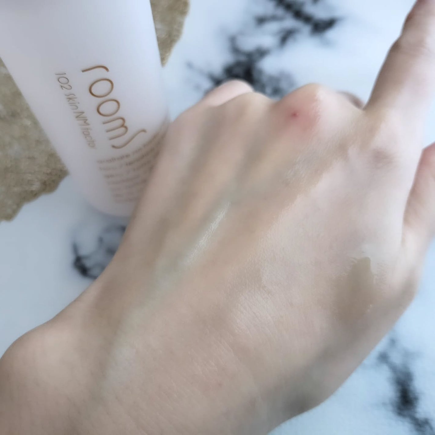 room S 102スキンNMファクタ/room S/美容液を使ったクチコミ(6枚目)