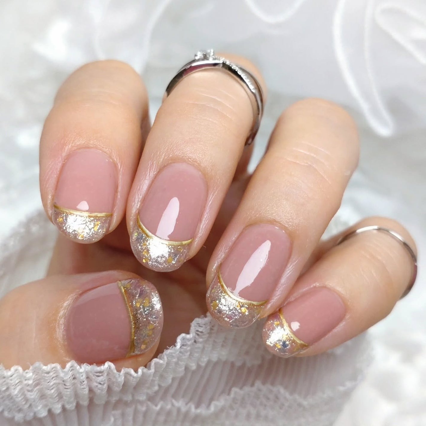 ミルクティ on LIPS 「✴✴美爪仕上げのネイルファンデーションを活かした#ガラスフレン..」(5枚目)