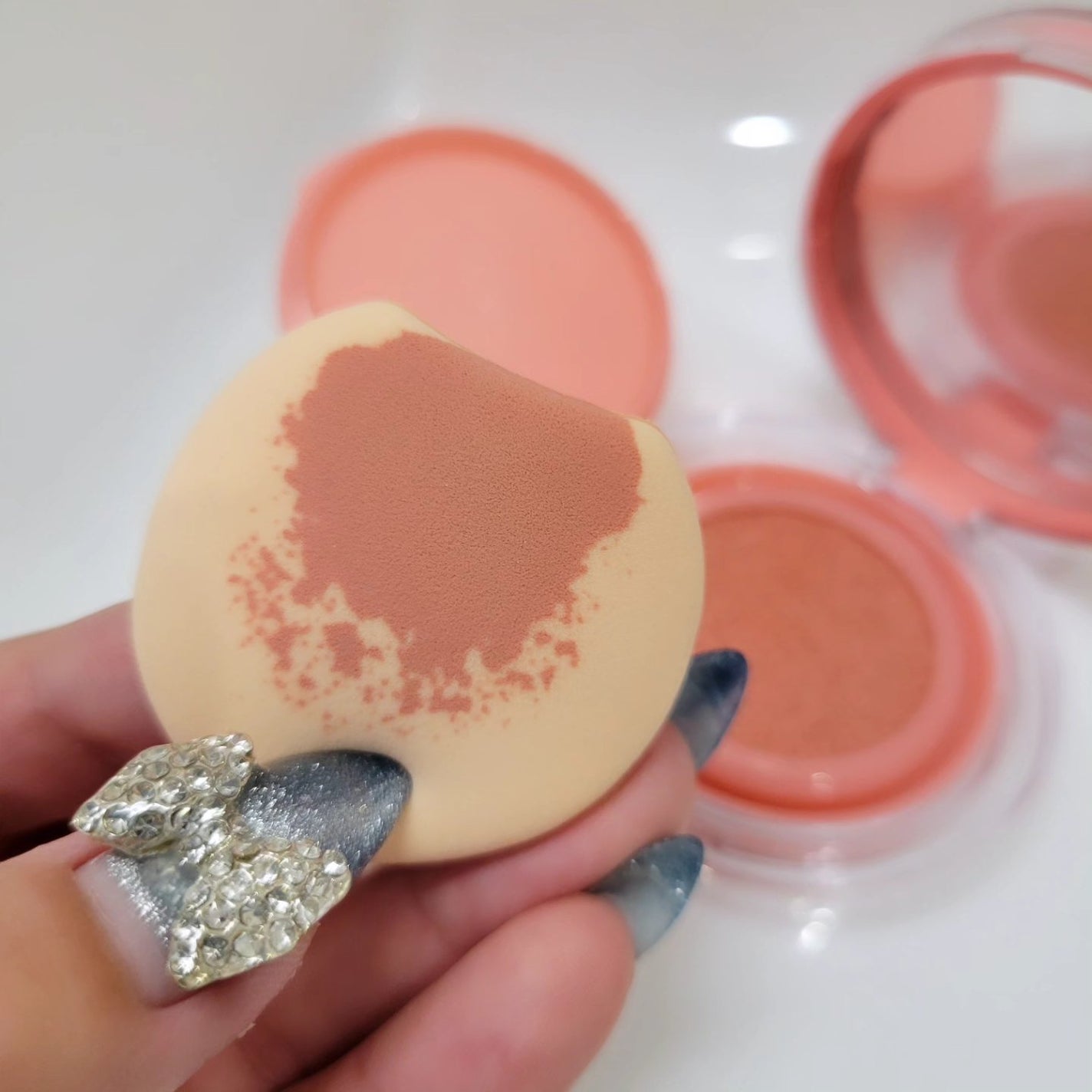 アーティストクッションブラッシュ/JUNG SAEM MOOL/リキッドチークを使ったクチコミ(5枚目)