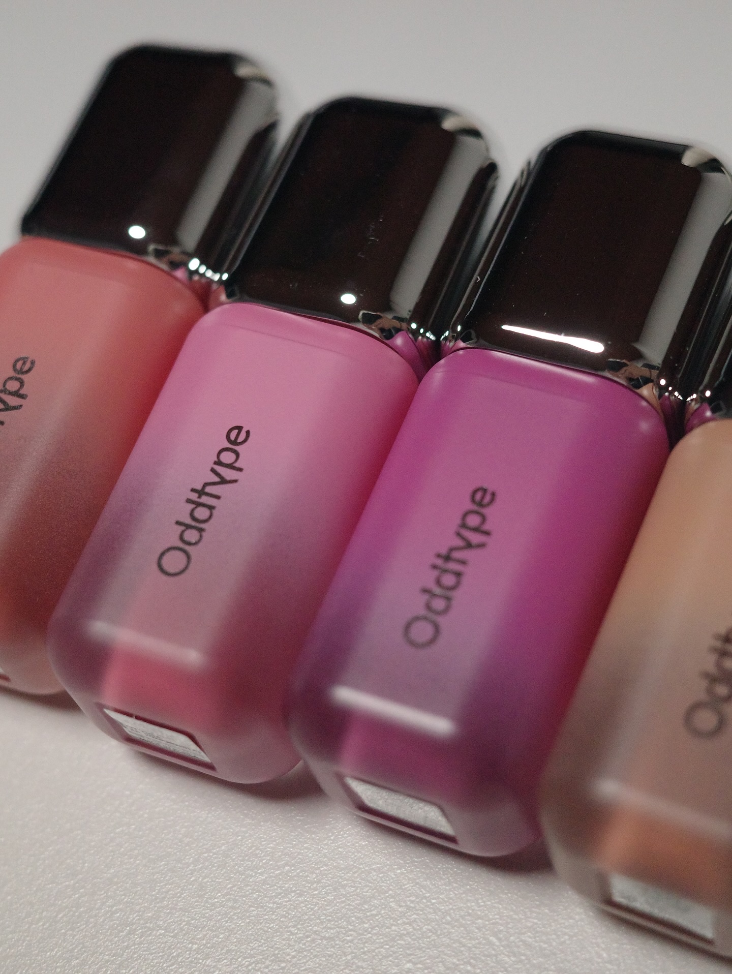 アンシーン バルーンティント/Oddtype/リップティントを使ったクチコミ（2枚目）