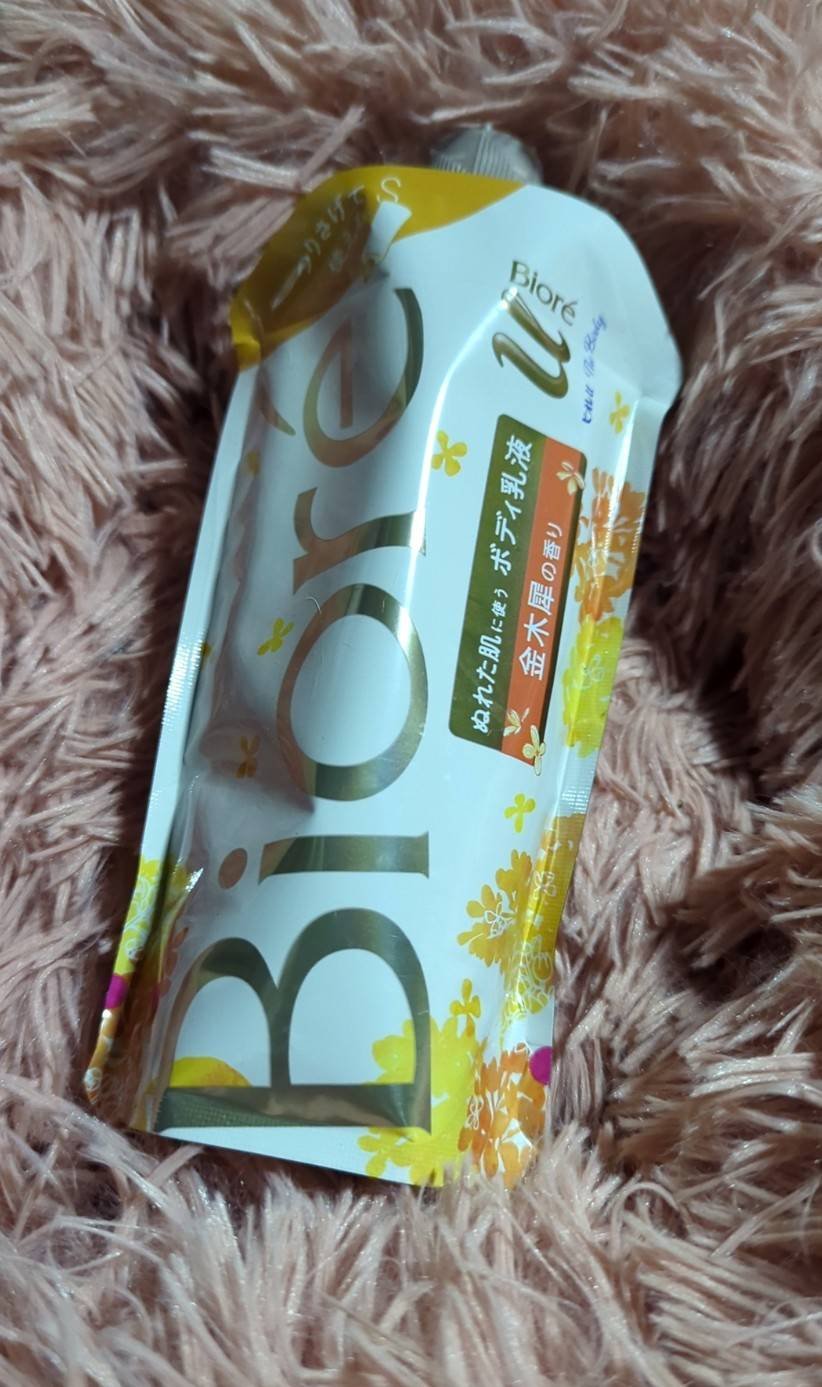 ザ ボディ ぬれた肌に使うボディ乳液 金木犀の香り つりさげパック(つけかえ用) 300ml/ビオレu/ボディミルクを使ったクチコミ（1枚目）