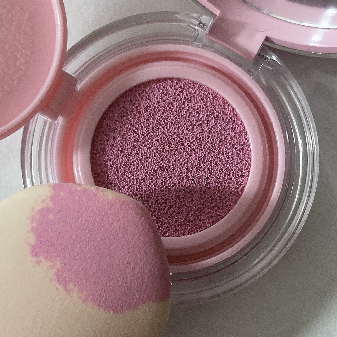 アーティストクッションブラッシュ/JUNG SAEM MOOL/リキッドチークを使ったクチコミ（3枚目）