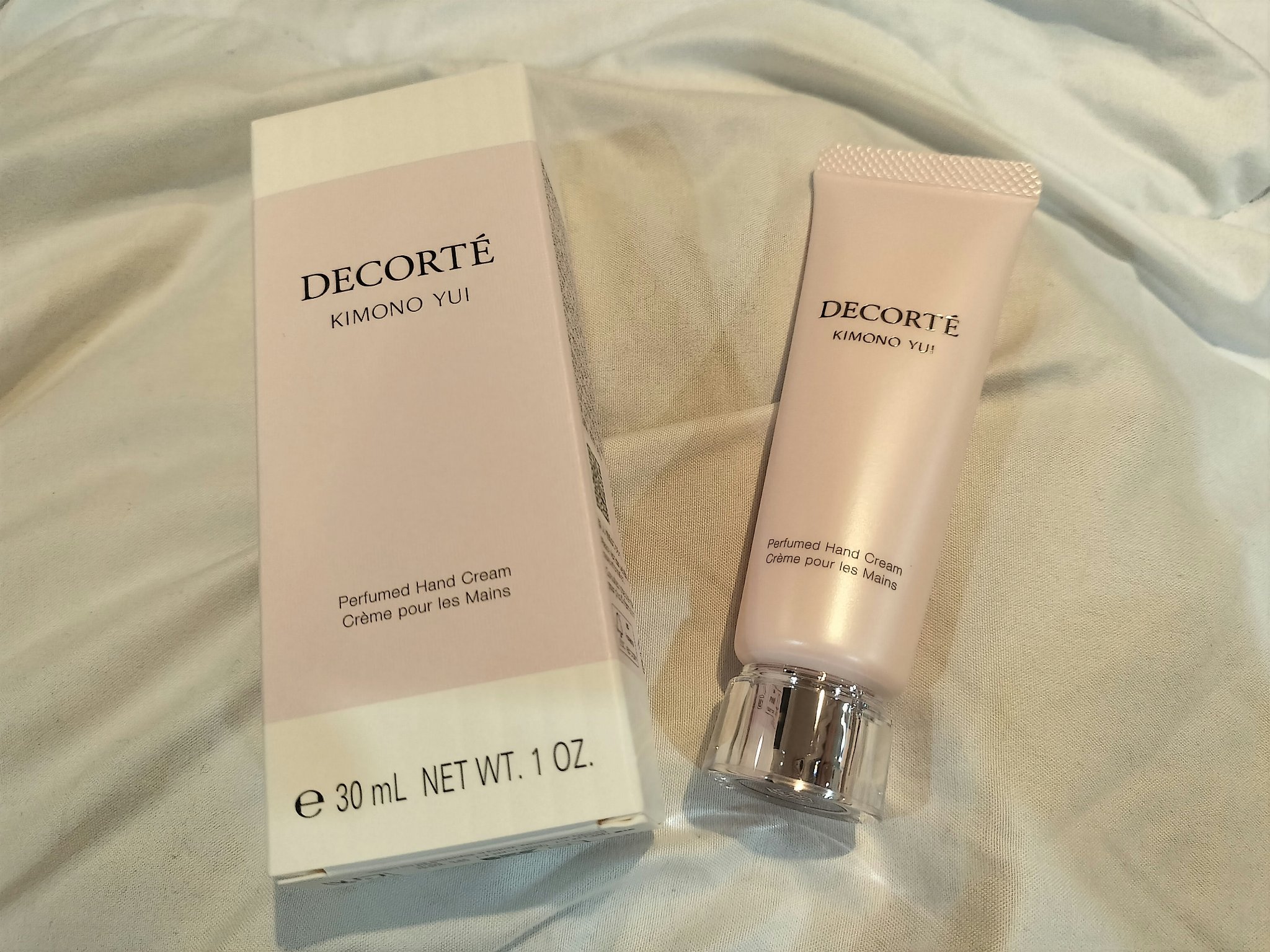 キモノ ユイ パフュームド ハンドクリーム /DECORTÉ/ハンドクリームを使ったクチコミ（1枚目）