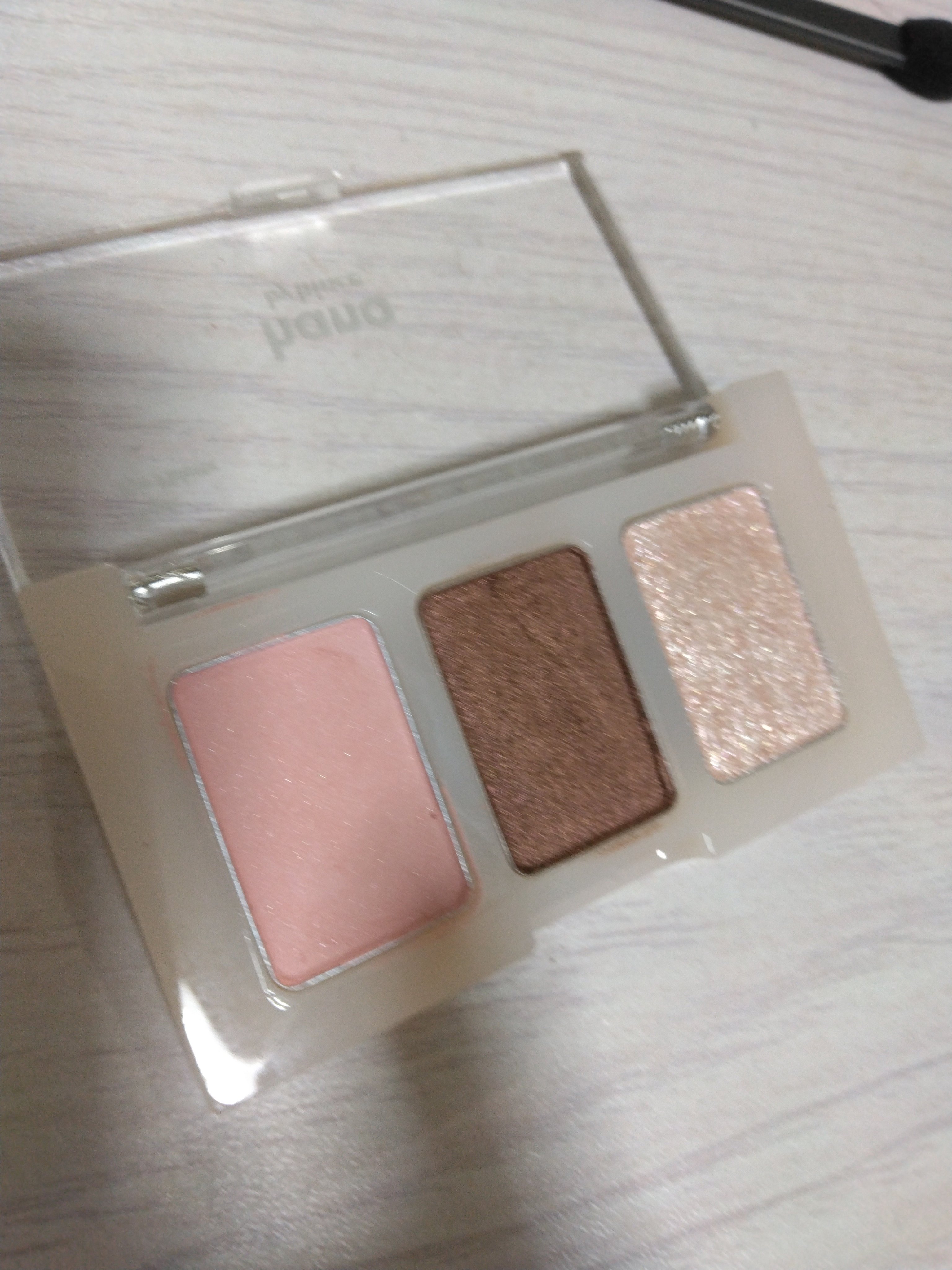 トリプルアイパレット/hana by hince/アイシャドウパレットを使ったクチコミ（2枚目）