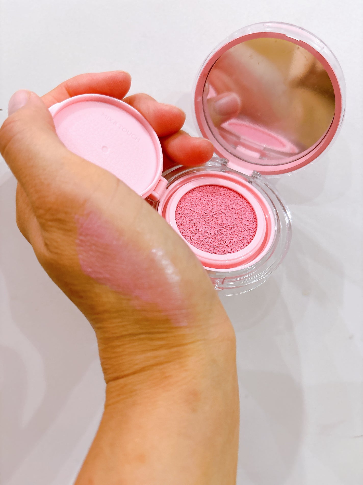 アーティストクッションブラッシュ/JUNG SAEM MOOL/リキッドチークを使ったクチコミ(3枚目)