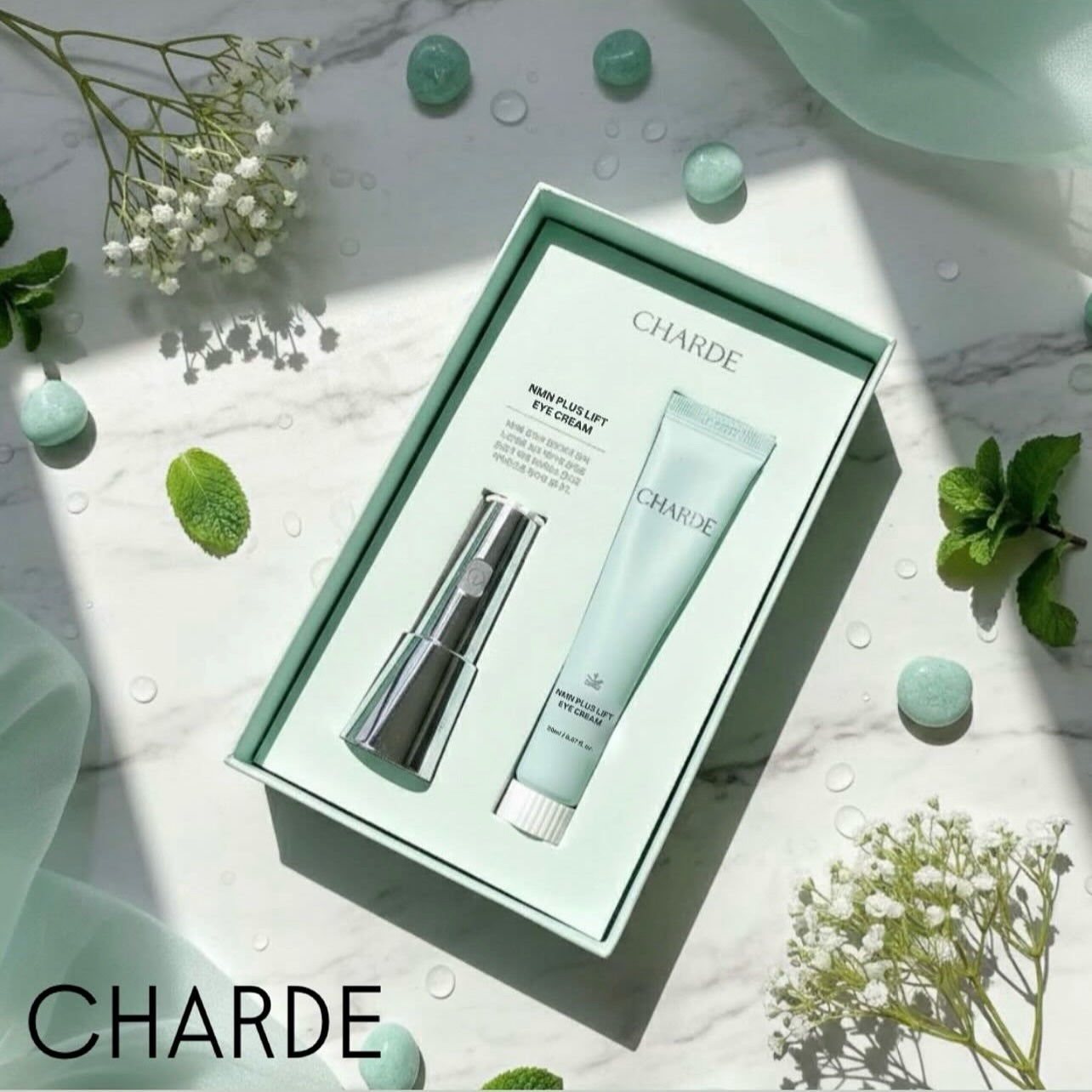 NMNプラスリフトアイクリーム/CHARDE/アイケア・アイクリームを使ったクチコミ(1枚目)