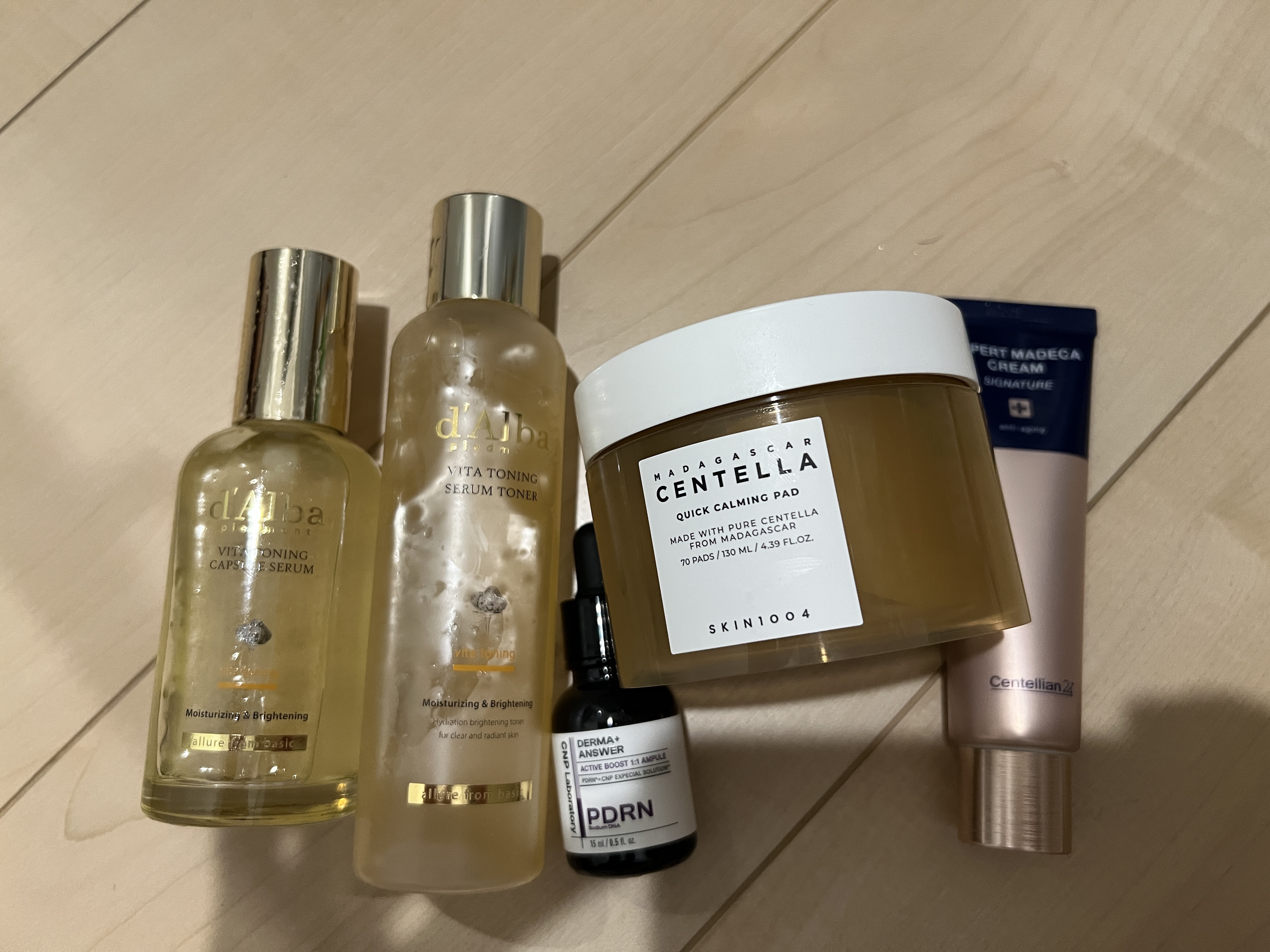 ビタトーニングカプセルセラム 100ml/ダルバ/美容液を使ったクチコミ（1枚目）