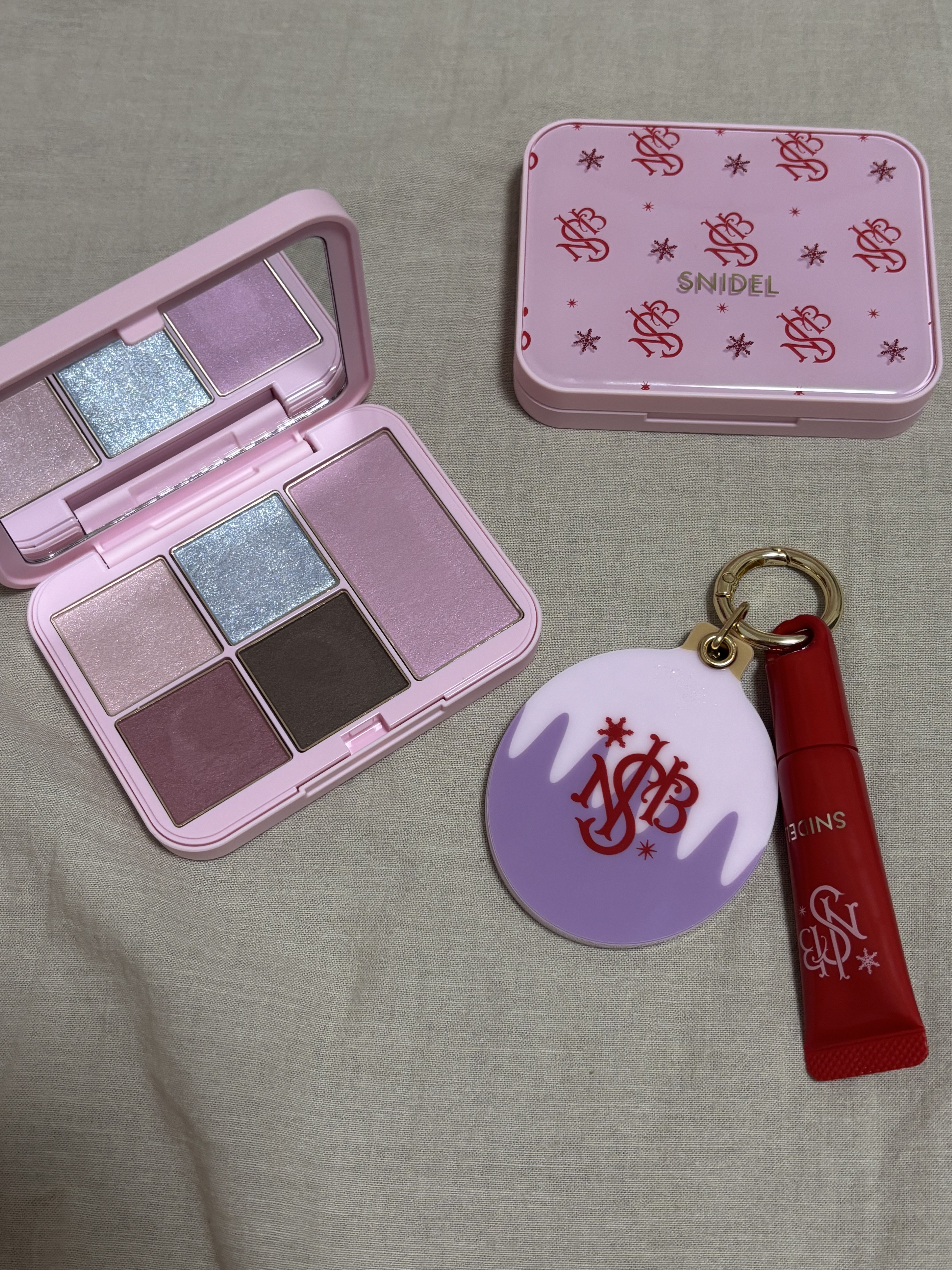 SNIDEL メイクアップコフレ Cheers Again/SNIDEL BEAUTY/メイクアップキットを使ったクチコミ（1枚目）