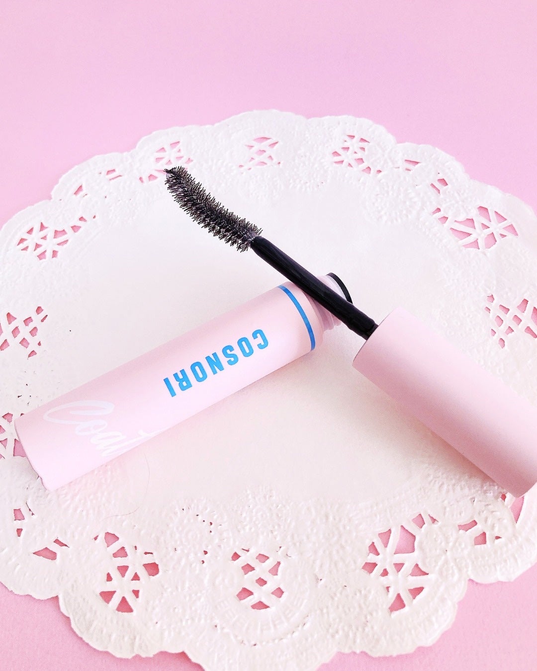 花茶 on LIPS 「韓国コスメの中でも有名なコスノリからまつ毛美容液の新商品が発売..」(2枚目)