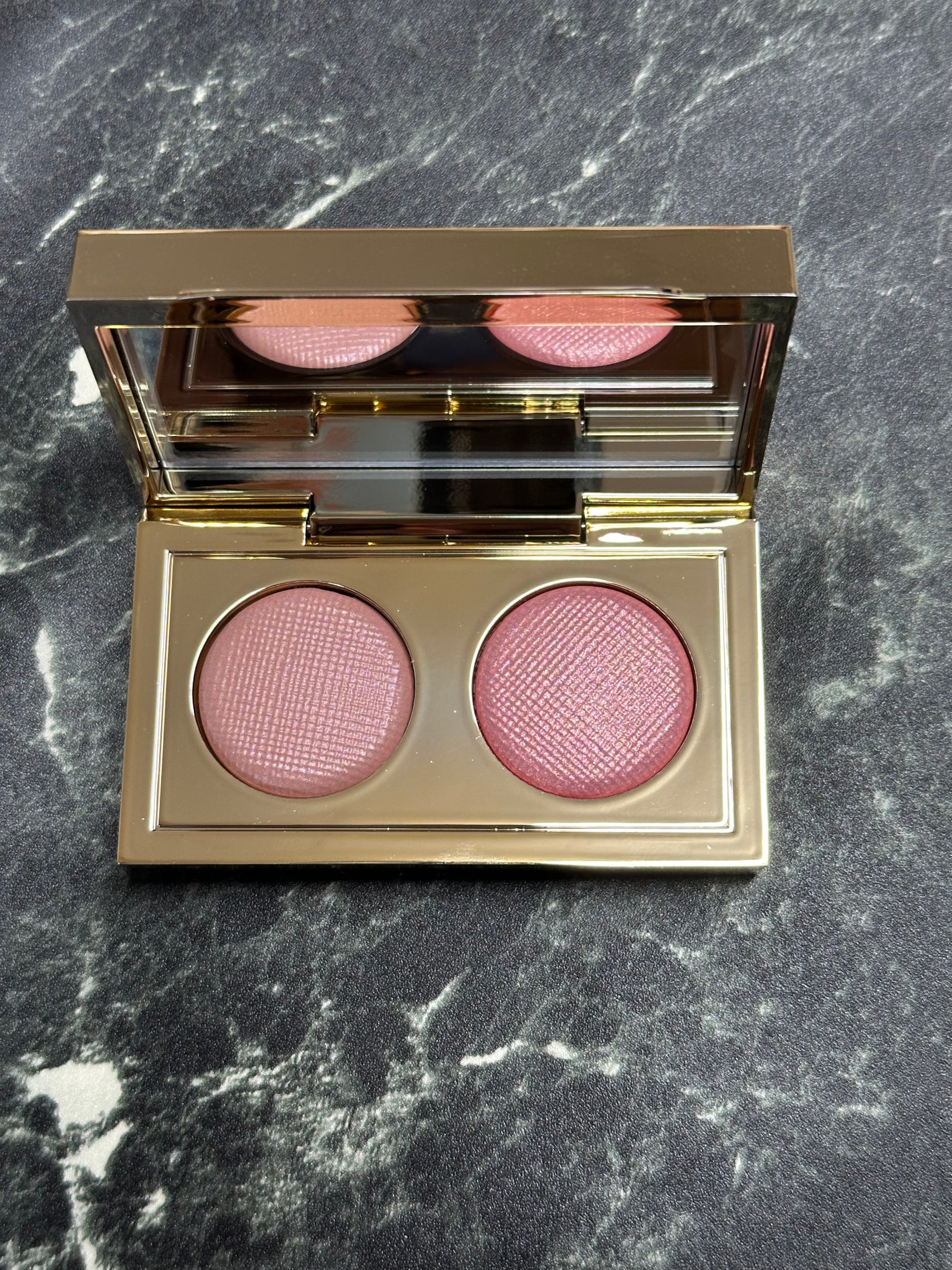 リュクス アイシャドウ デュオ/BOBBI BROWN/アイシャドウパレットを使ったクチコミ(2枚目)