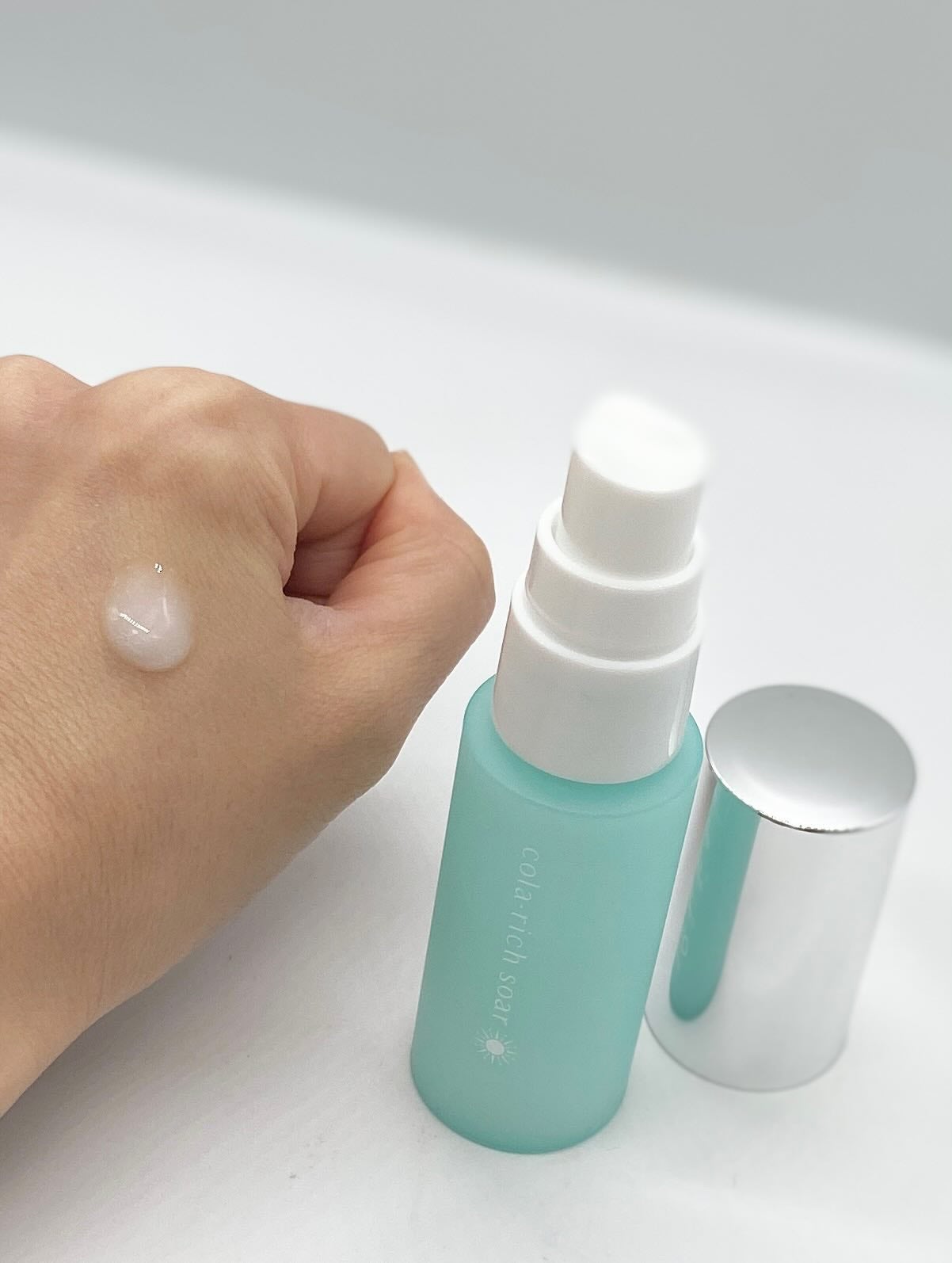 コラリッチソア ダーマベースセラム デイ/コラリッチ/美容液を使ったクチコミ(4枚目)