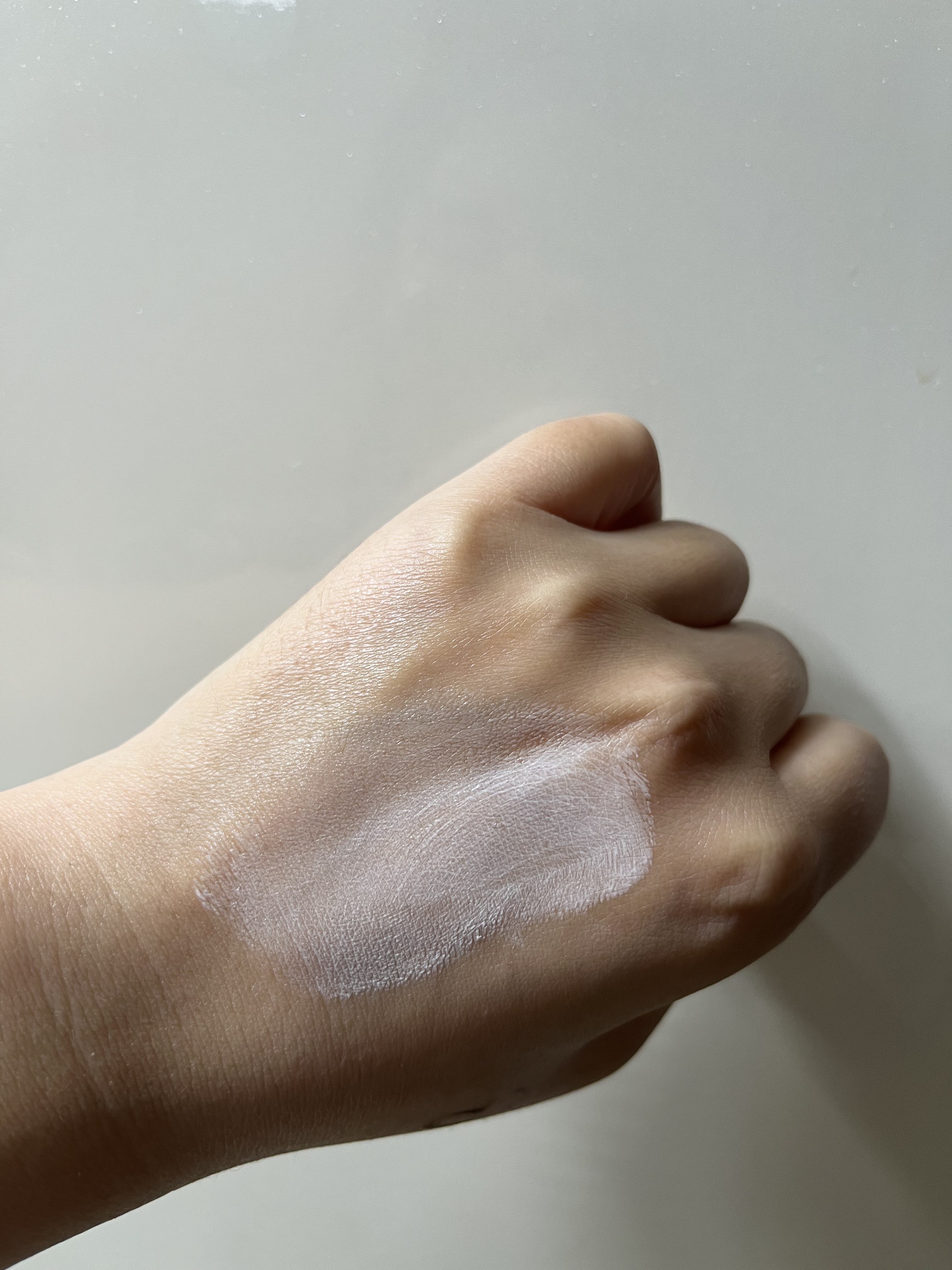 オールアバウトグロウトーンアップクリーム/CHASIN'RABBITS/化粧下地を使ったクチコミ（3枚目）