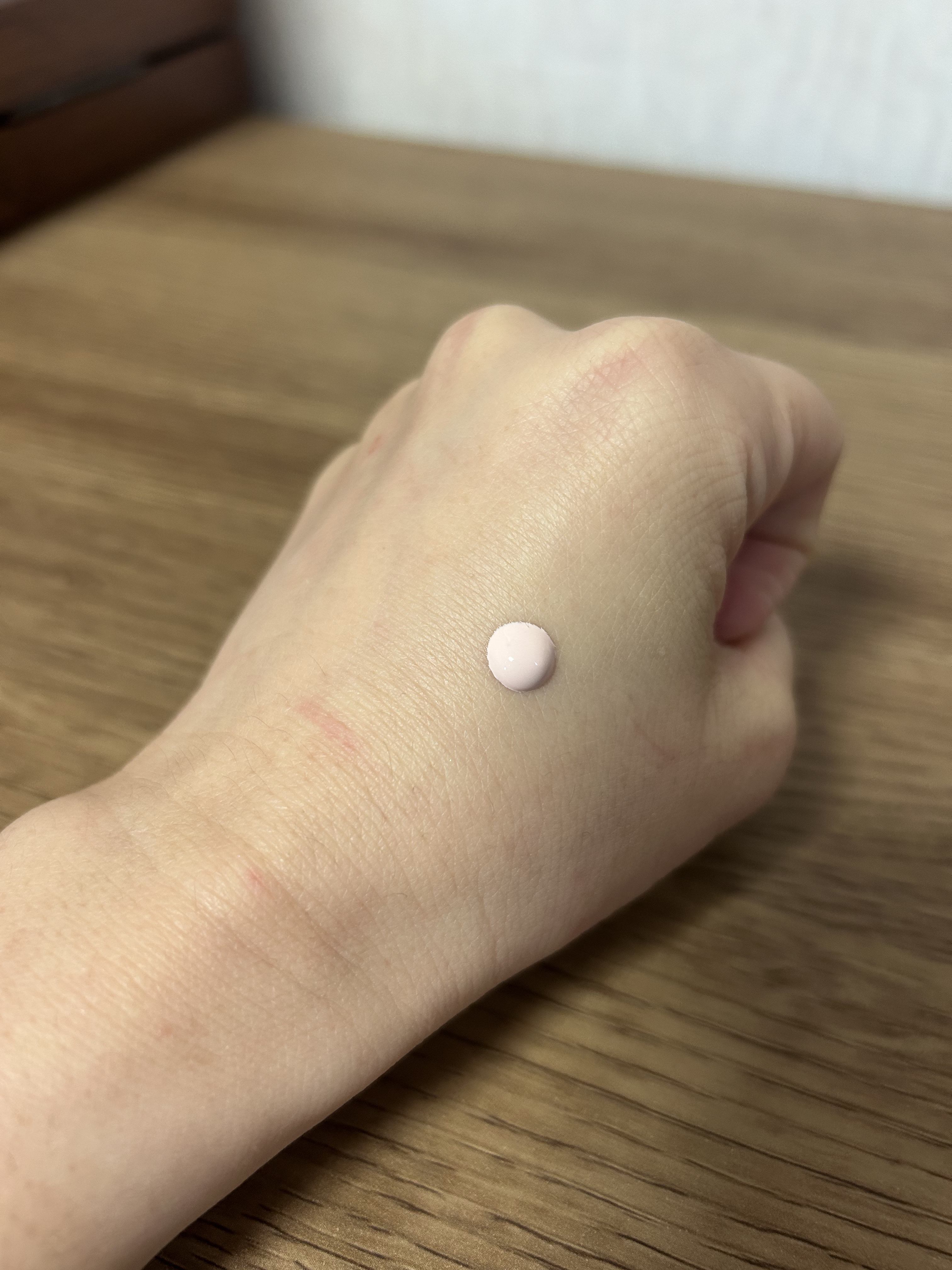 モイスチュアライジング プライマー/PAUL & JOE BEAUTE/化粧下地を使ったクチコミ（3枚目）