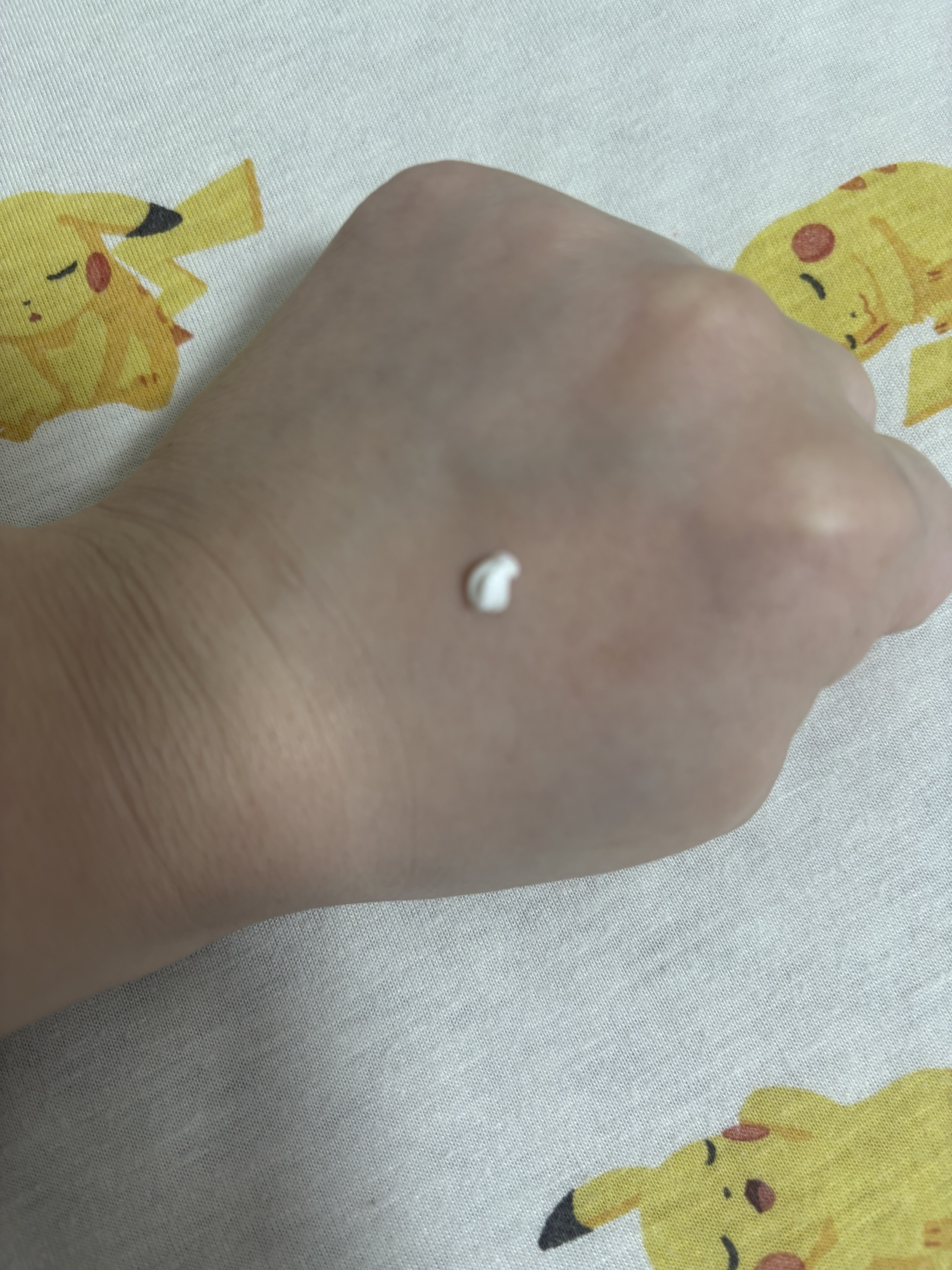 ホワイトニングドレストーンアップクリーム/COSNORI/化粧下地を使ったクチコミ（2枚目）