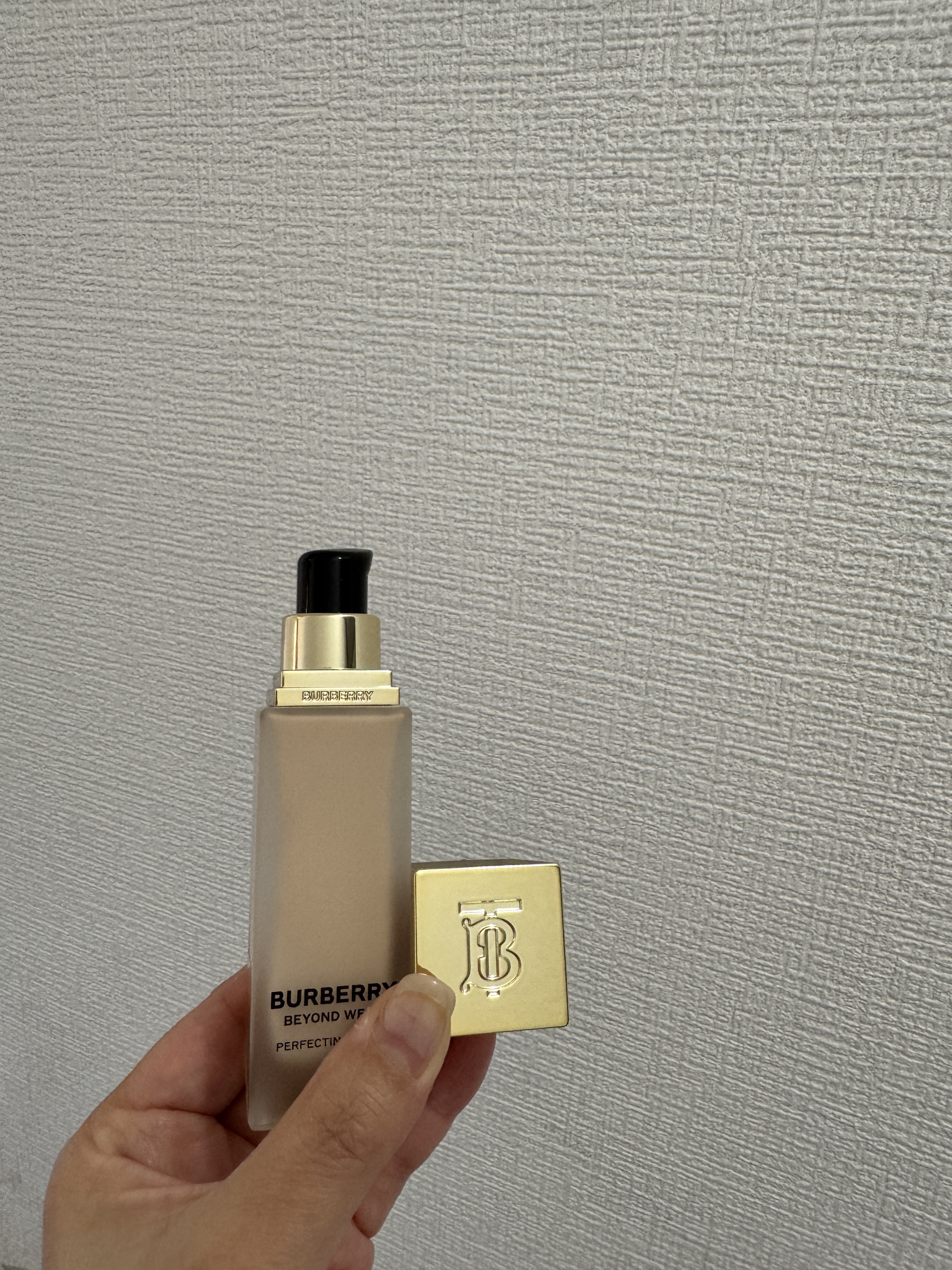 バーバリー ビヨンド ウェア パーフェクティング マット/Burberry Beauty/リキッドファンデーションを使ったクチコミ（2枚目）