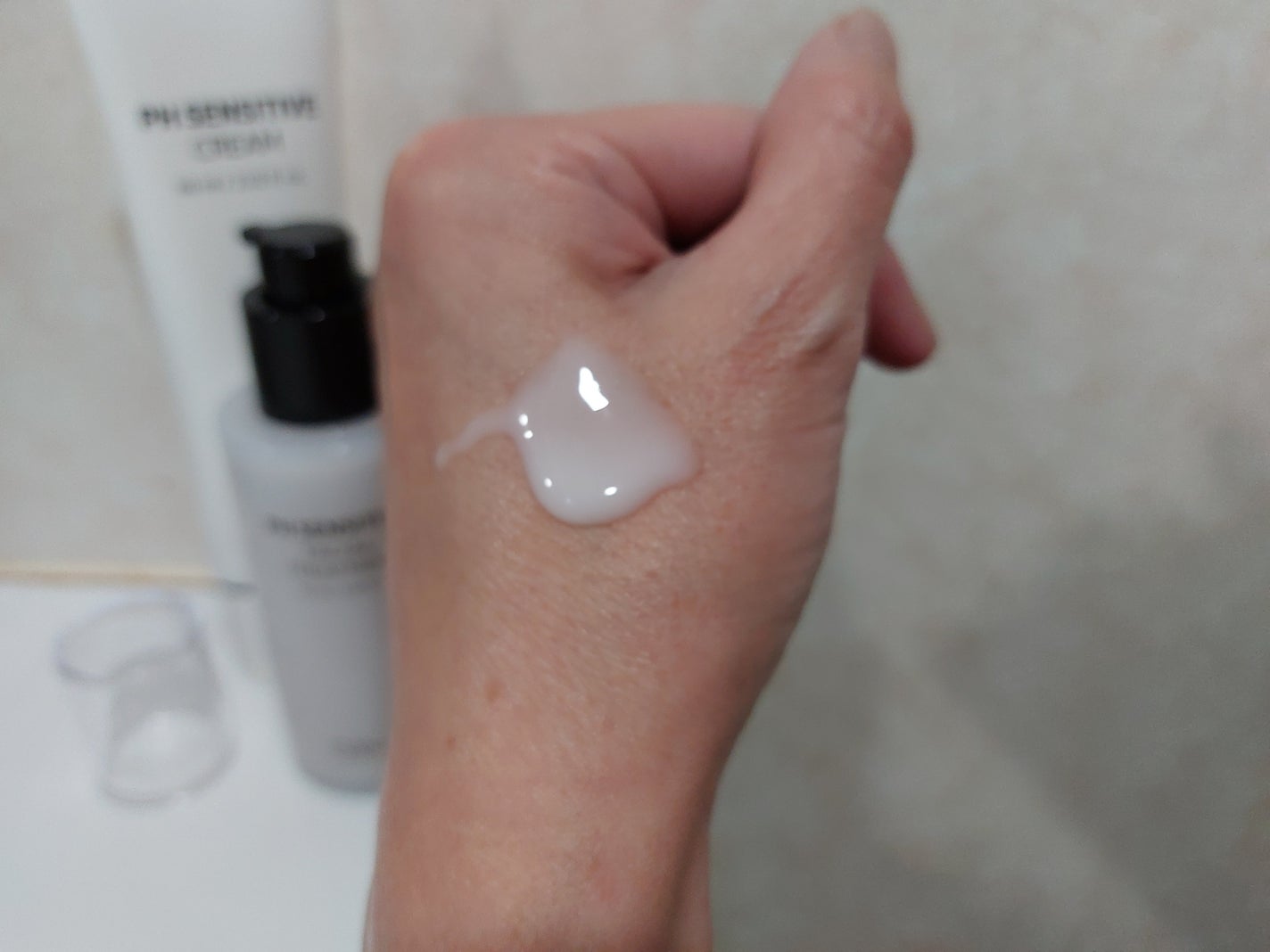 サミュ PHセンシティブサンクリーム/SAM'U/日焼け止めクリームを使ったクチコミ(6枚目)