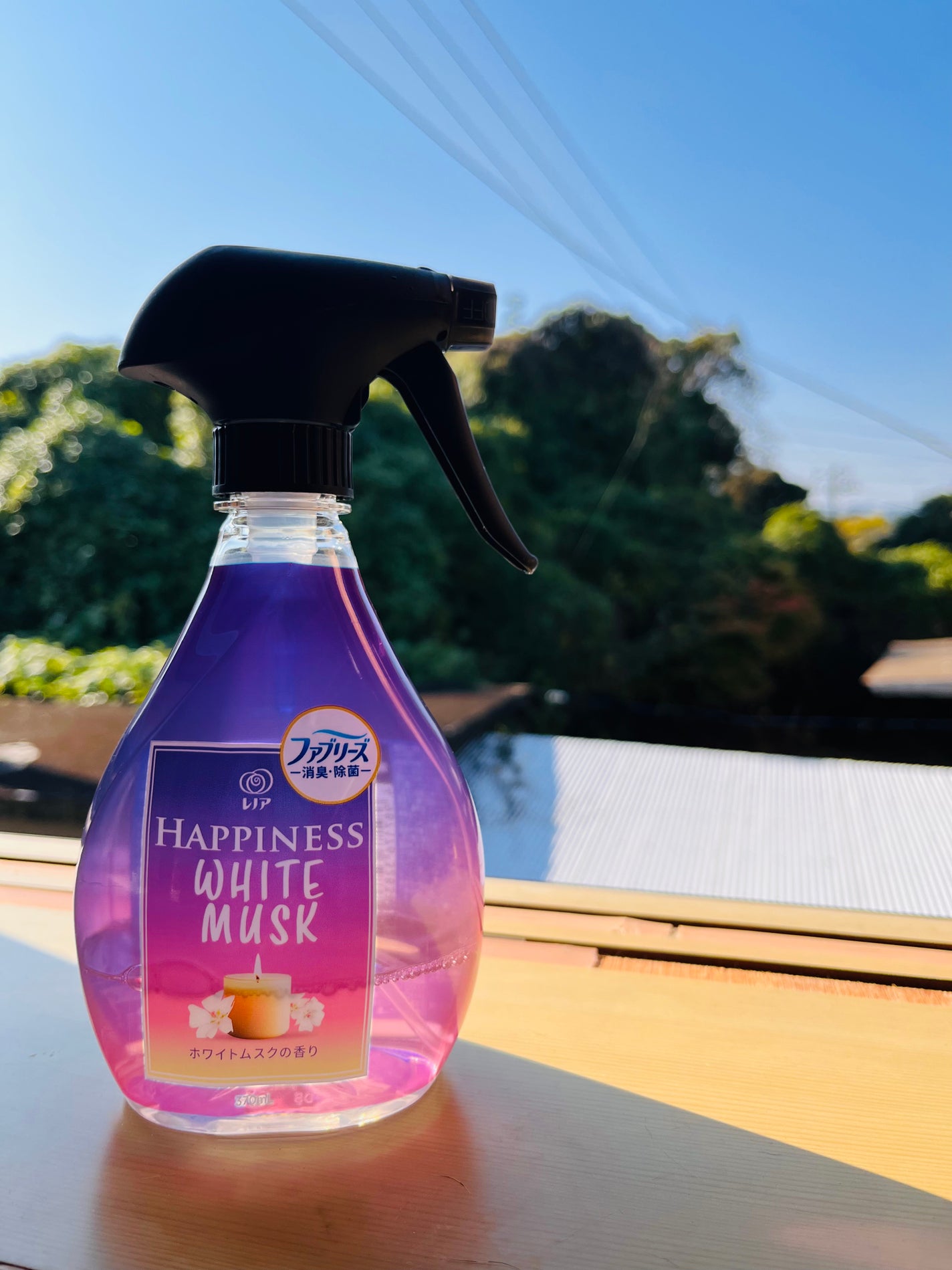 ハピネスミスト ホワイトムスクの香り/ファブリーズ/ファブリックミストを使ったクチコミ(1枚目)