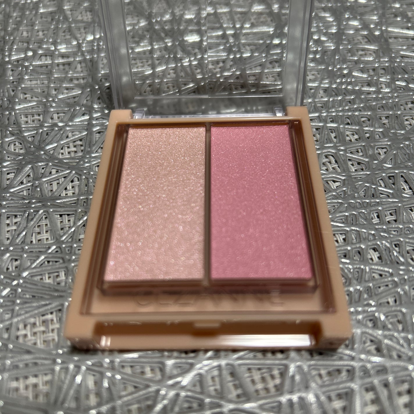 ケイト デザイニングアイブロウ3D/KATE/パウダーアイブロウを使ったクチコミ(4枚目)