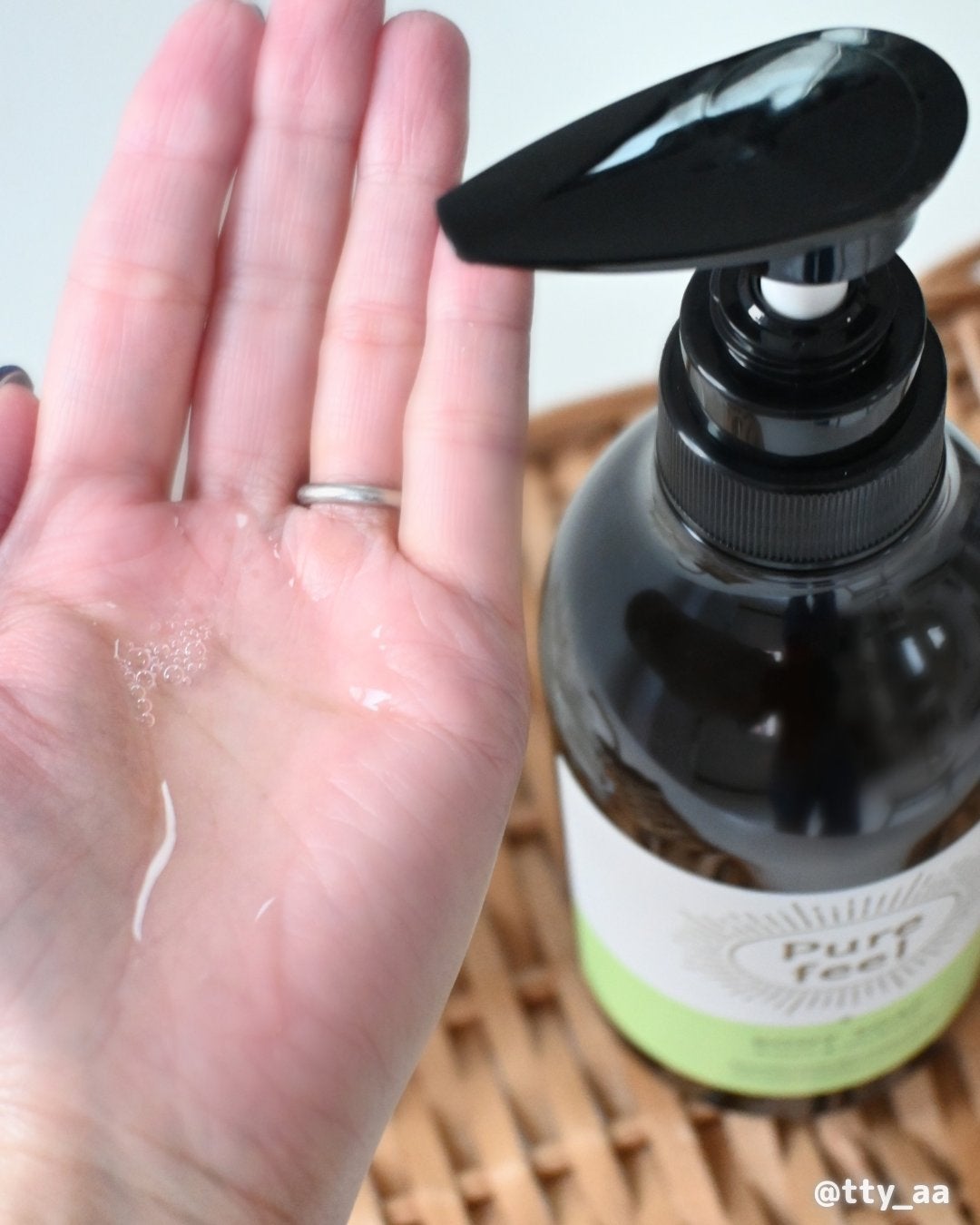 Purefeel ボディソープ グリーン&ヴァーベナの香り/Purefeel/ボディソープを使ったクチコミ(2枚目)