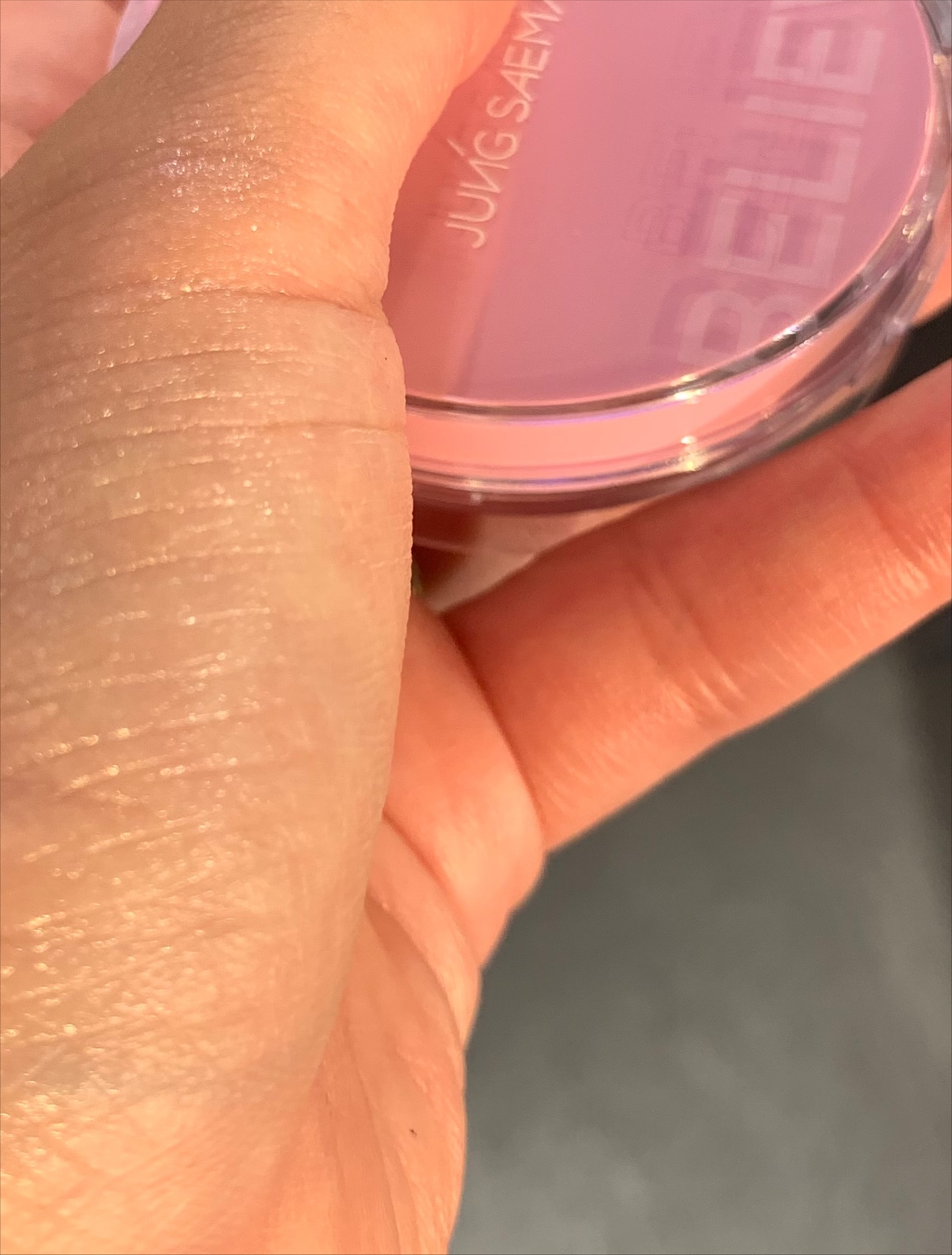 アーティストクッションブラッシュ ラベンダーピンク/JUNG SAEM MOOL/リキッドチークを使ったクチコミ（3枚目）