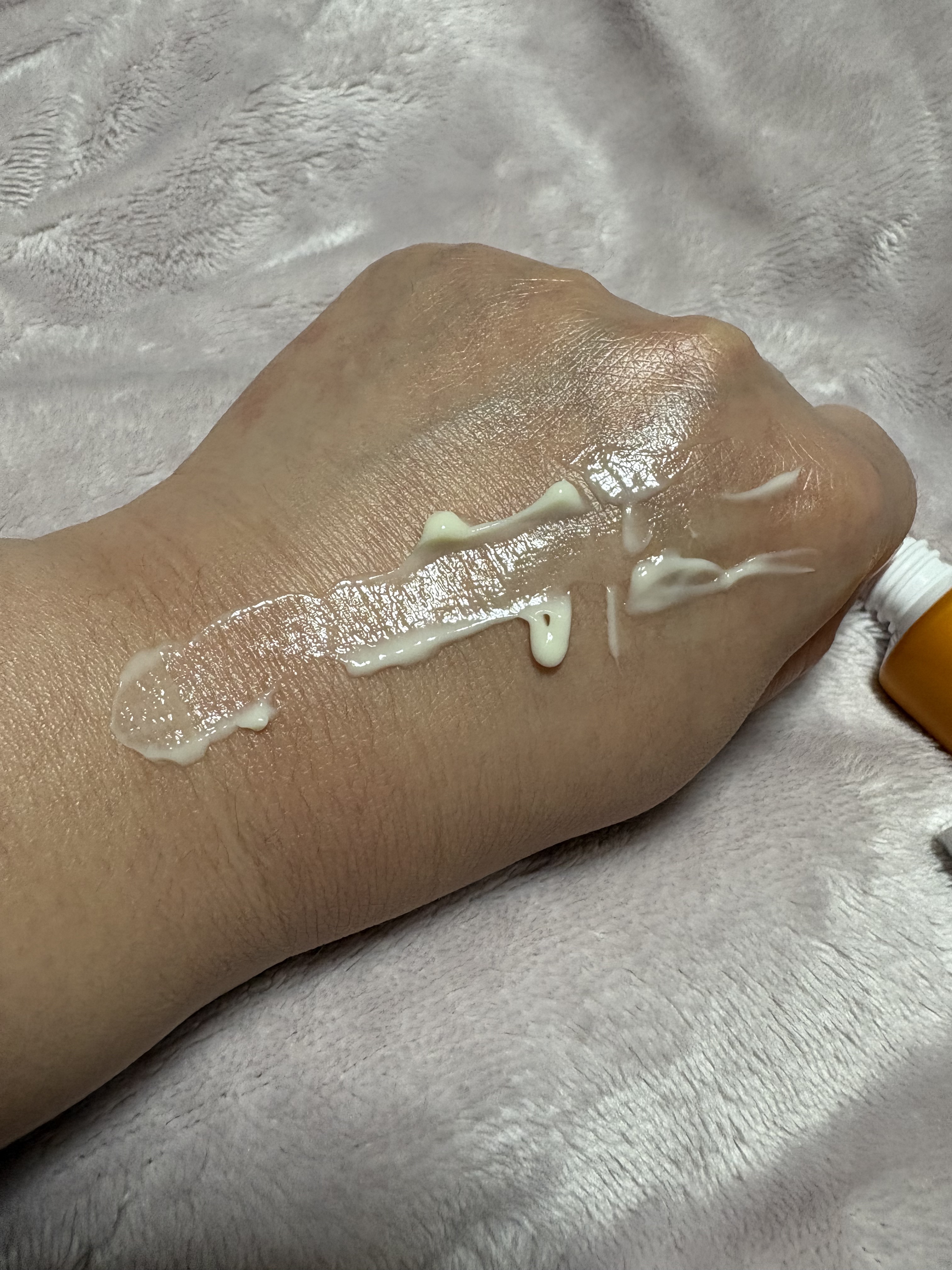 ビタミントーニングダークスポットアイクリーム/BIOHEAL BOH/アイケア・アイクリームを使ったクチコミ（2枚目）