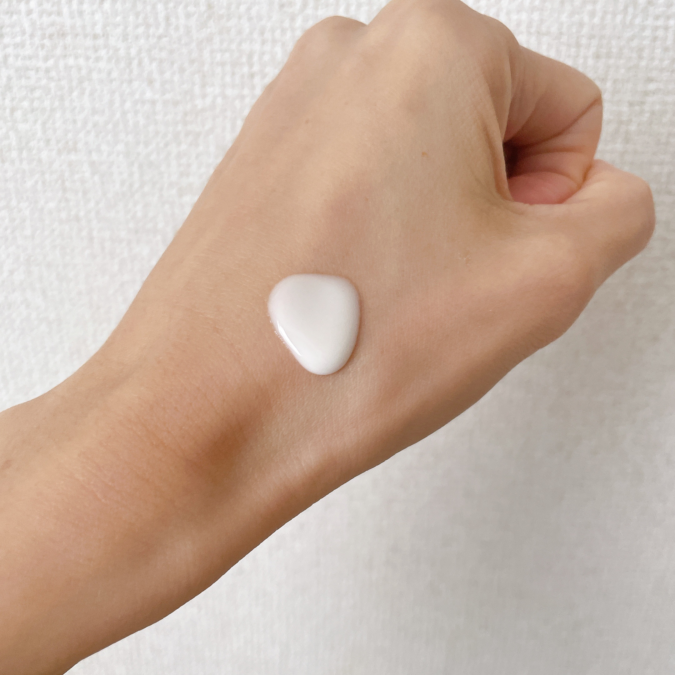 Cサスペンション23+HAスフィア2フェイスクリーム/The Ordinary/美容液を使ったクチコミ（2枚目）