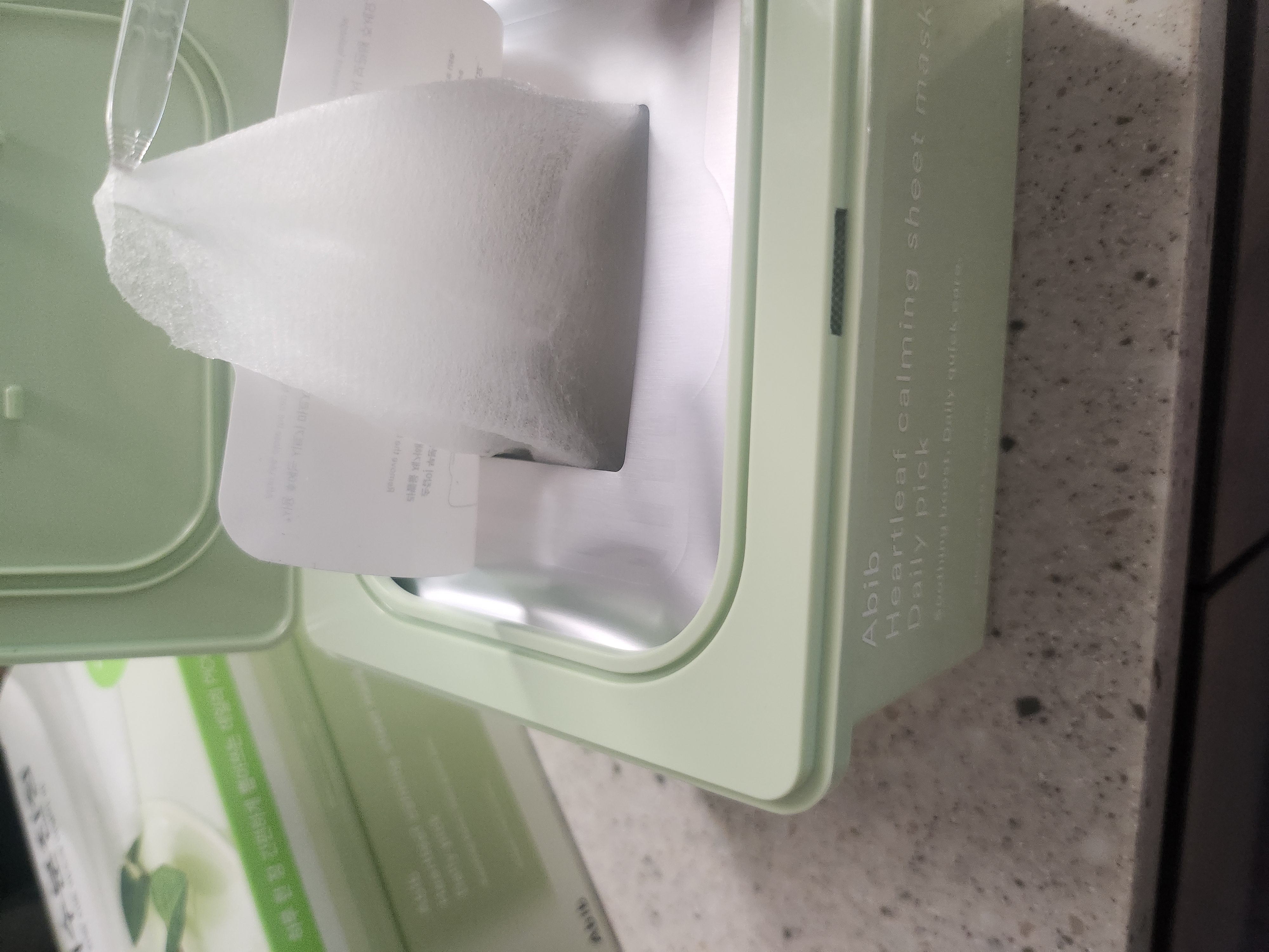 ドクダミシートマスクデイリーピック/Abib /シートマスク・パックを使ったクチコミ（2枚目）