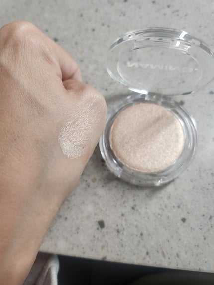 ネーミング フラッフィーベイクド ハイライター/NAMING./パウダーハイライトを使ったクチコミ(2枚目)