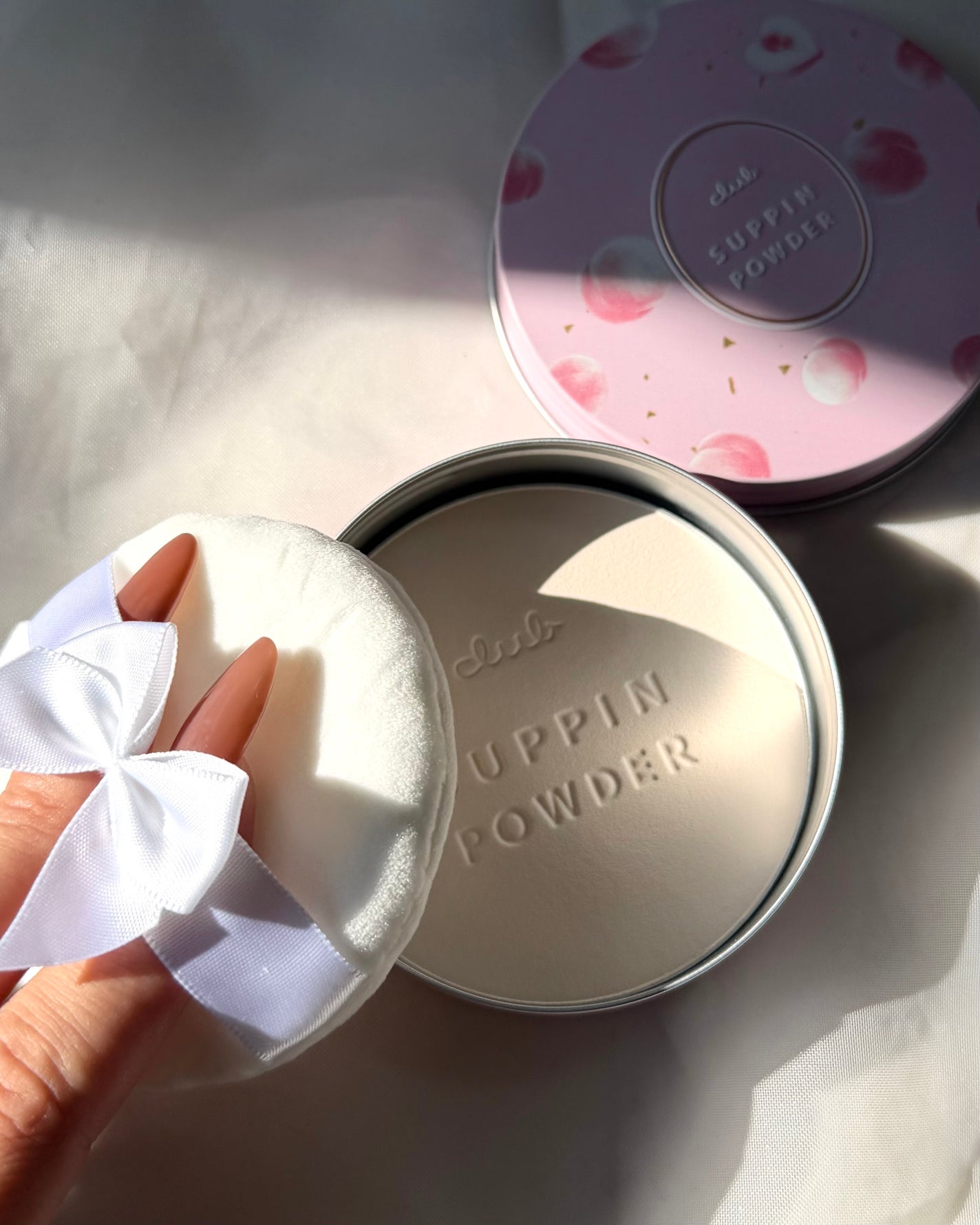 すっぴんパウダーC ピーチティの香り/クラブ/プレストパウダーを使ったクチコミ(5枚目)