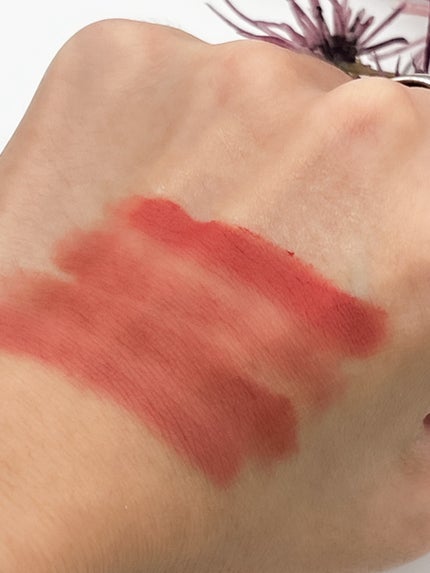 りぴ☆Webライター on LIPS 「昨日ご紹介させていただいた、SHEGLAMのポケットリップポッ..」(2枚目)